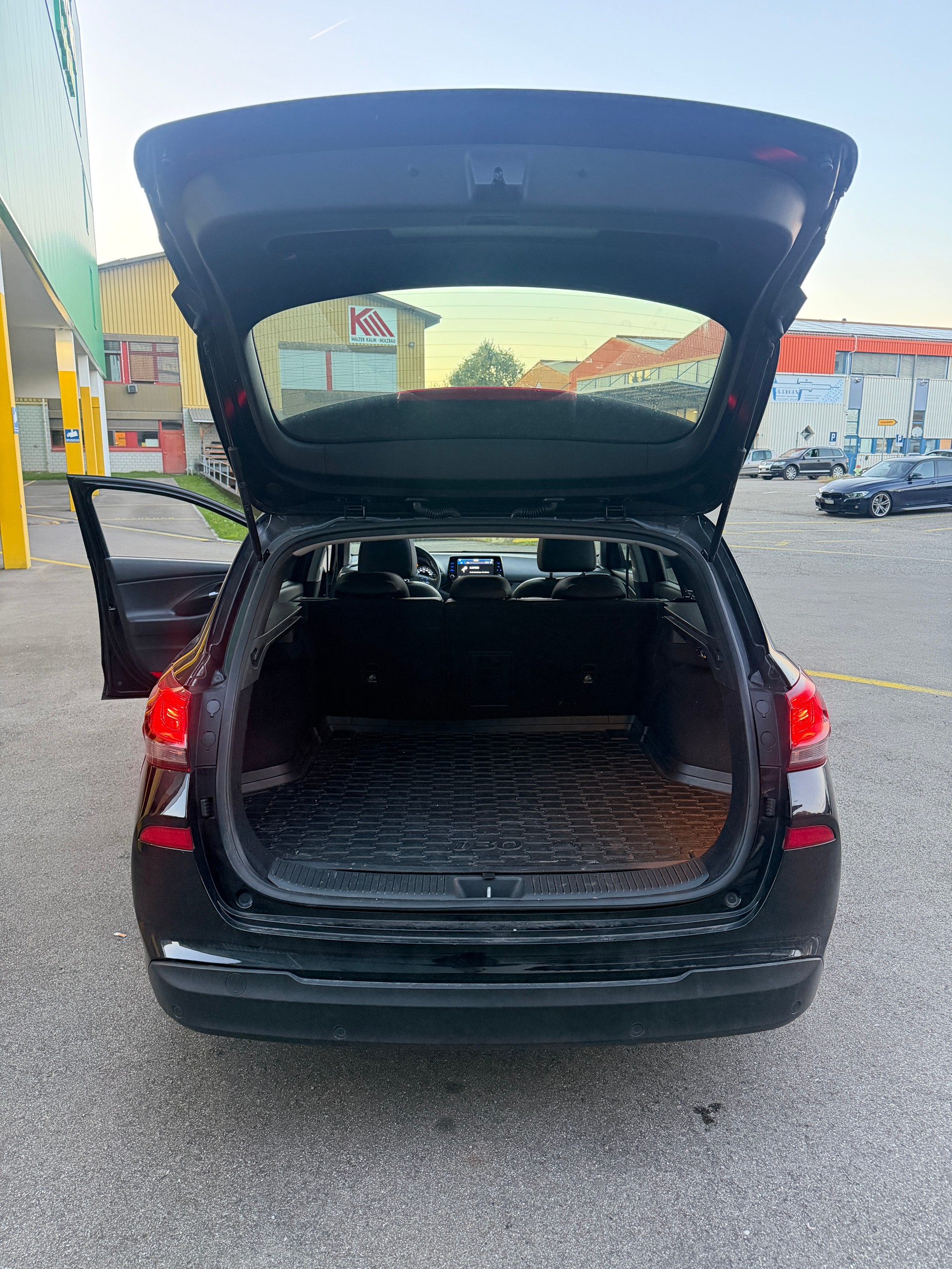 HYUNDAI i30 Wagon 1.4 T-GDi Vertex DCT-image-15