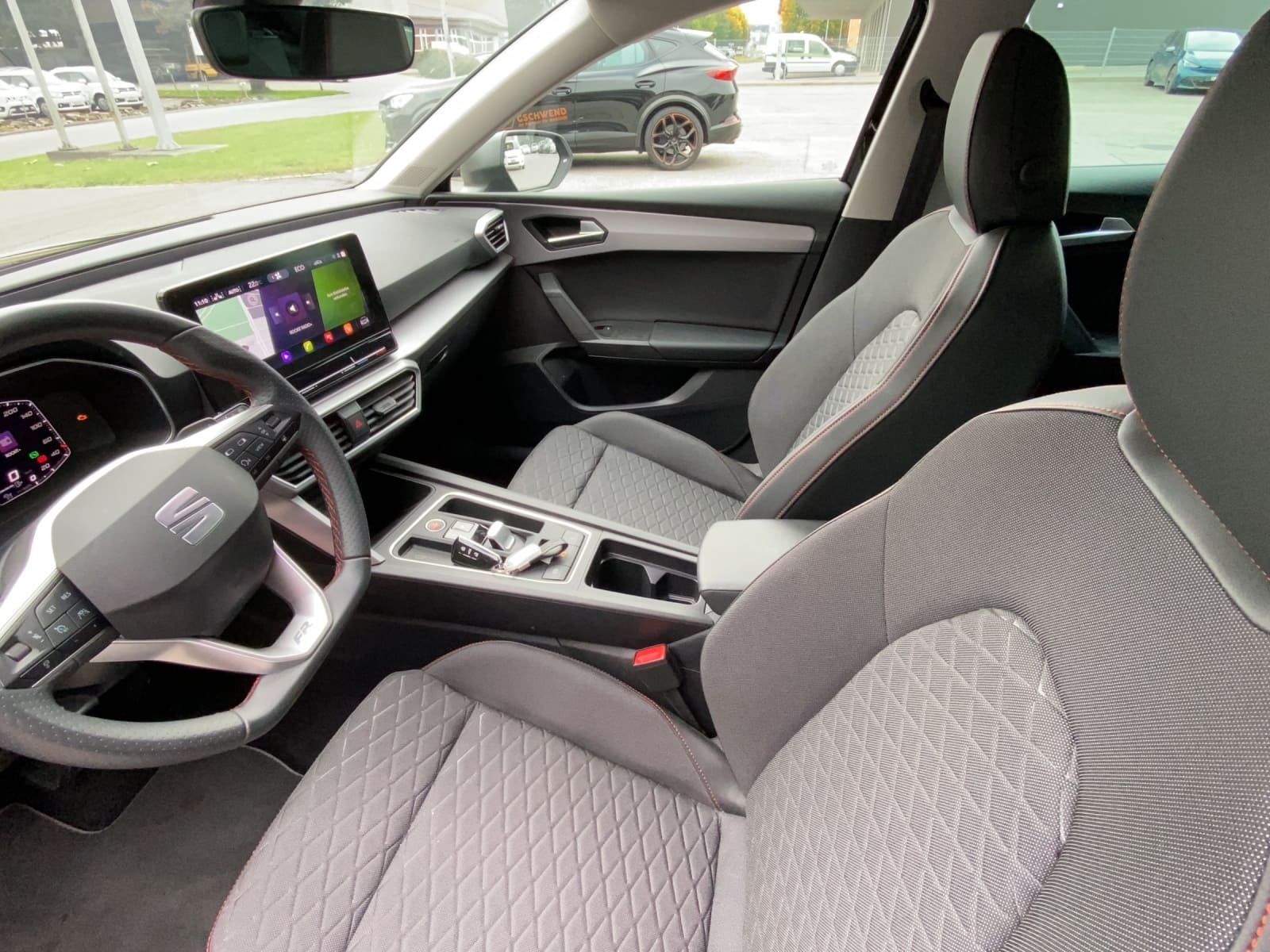 SEAT Leon 1.4 eHybrid pHEV DSG FR-image-5