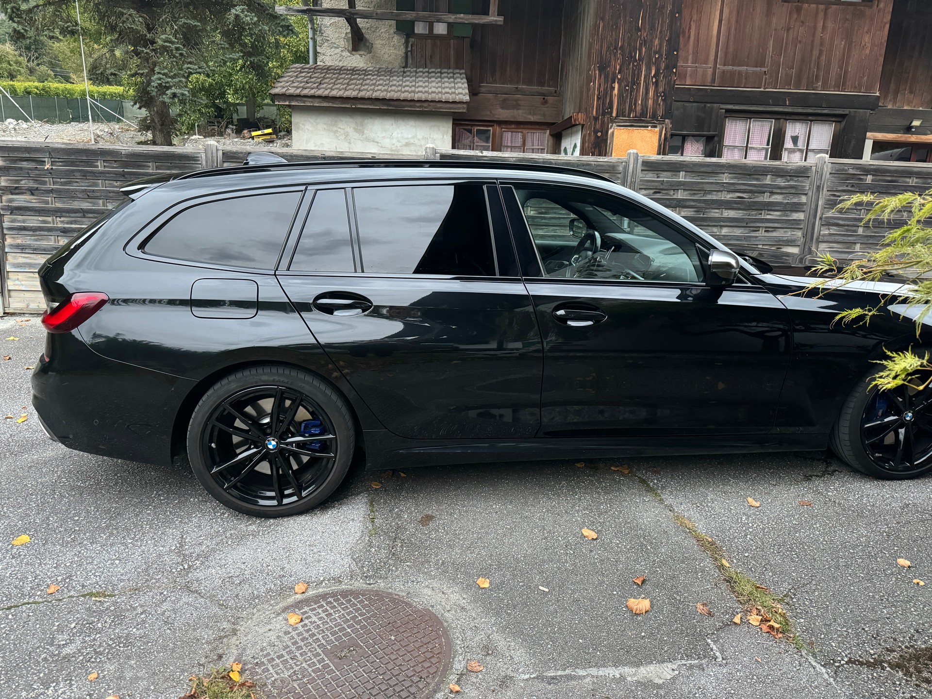 BMW M340i xDriveTouring Steptronic M Sport-image-4