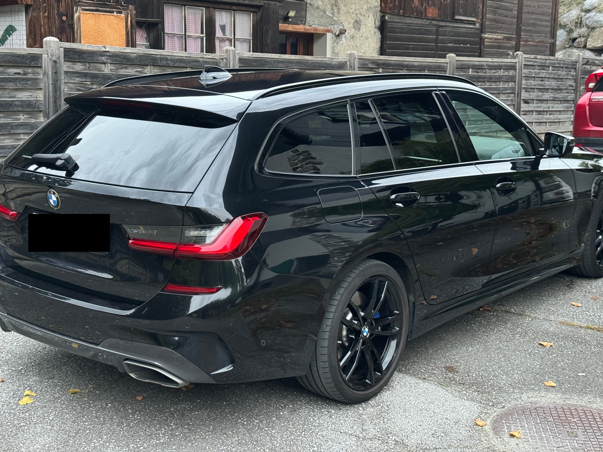 BMW M340i xDriveTouring Steptronic M Sport-image-3