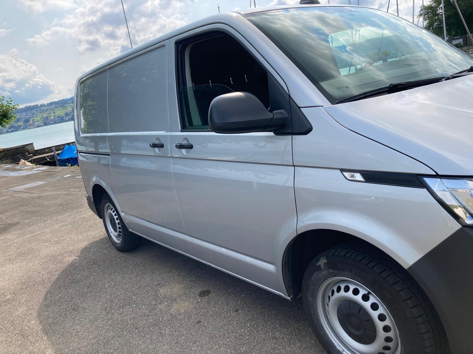 VW T6.1 2.0 TDI 4Motion-image-3