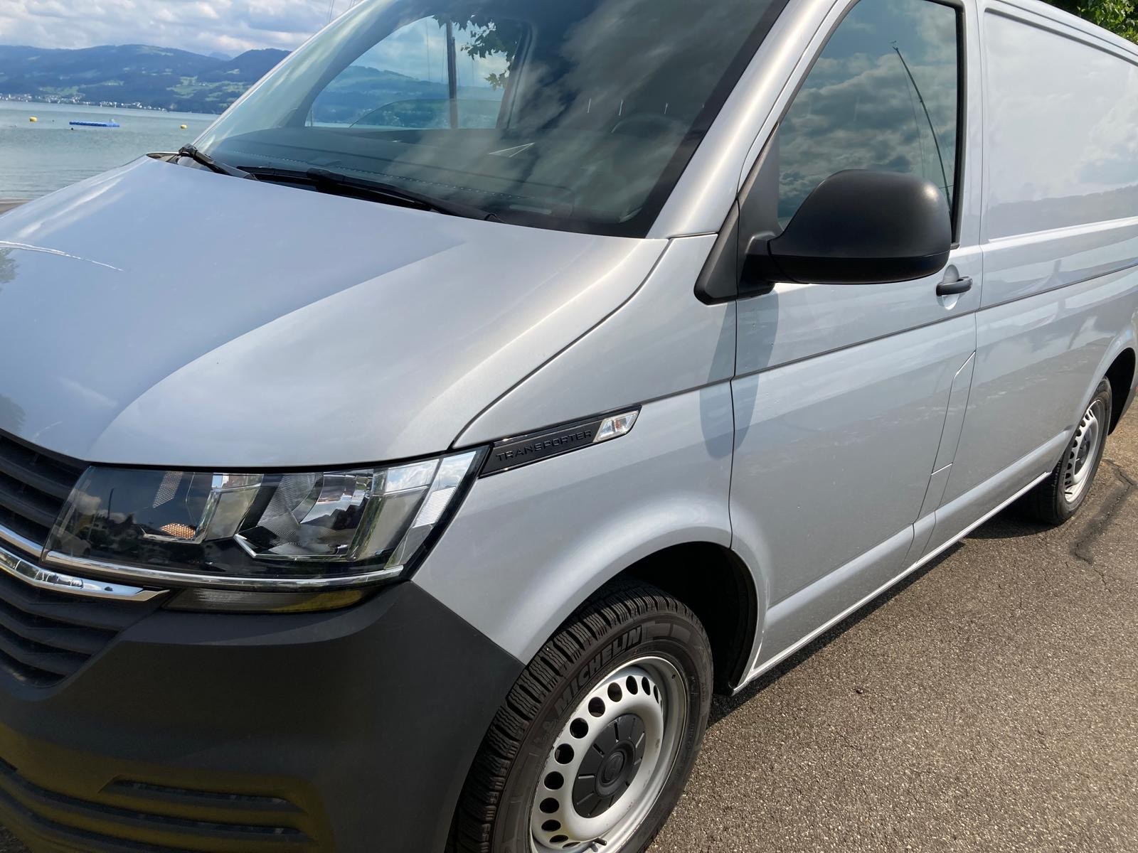 VW T6.1 2.0 TDI 4Motion-image-1