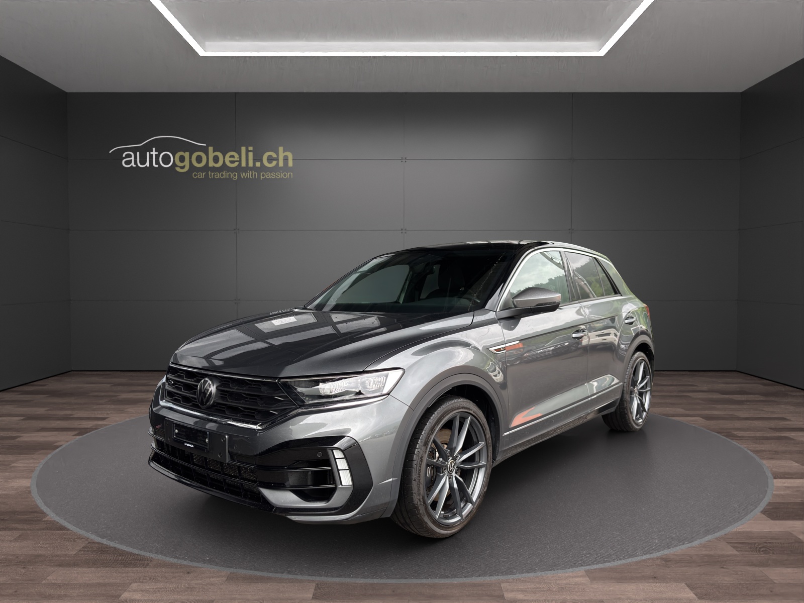 VW T-Roc 2.0 TSI R DSG 4Motion-image-0