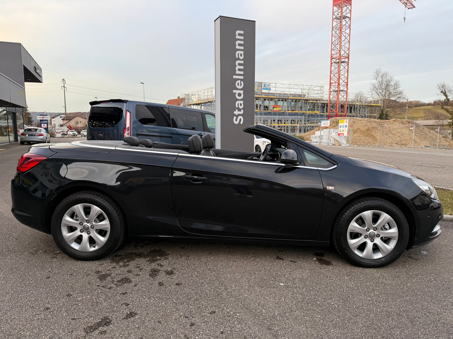 OPEL Cascada 1.4i 16V Turbo Cosmo-image-12