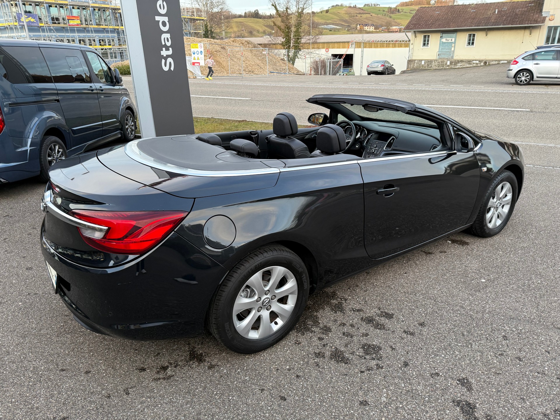 OPEL Cascada 1.4i 16V Turbo Cosmo-image-13