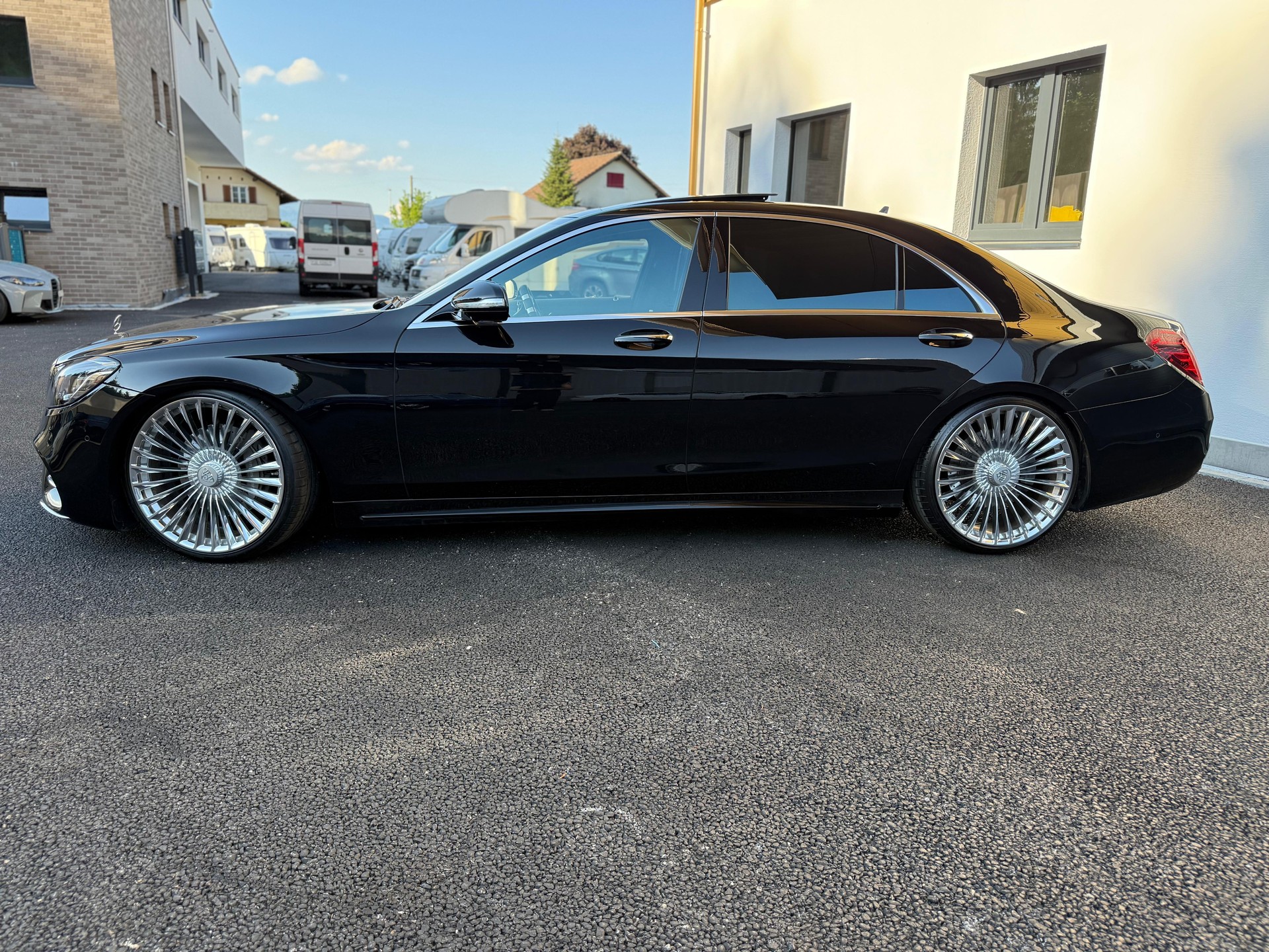 MERCEDES-BENZ S 560 L 4Matic 9G-Tronic-image-3