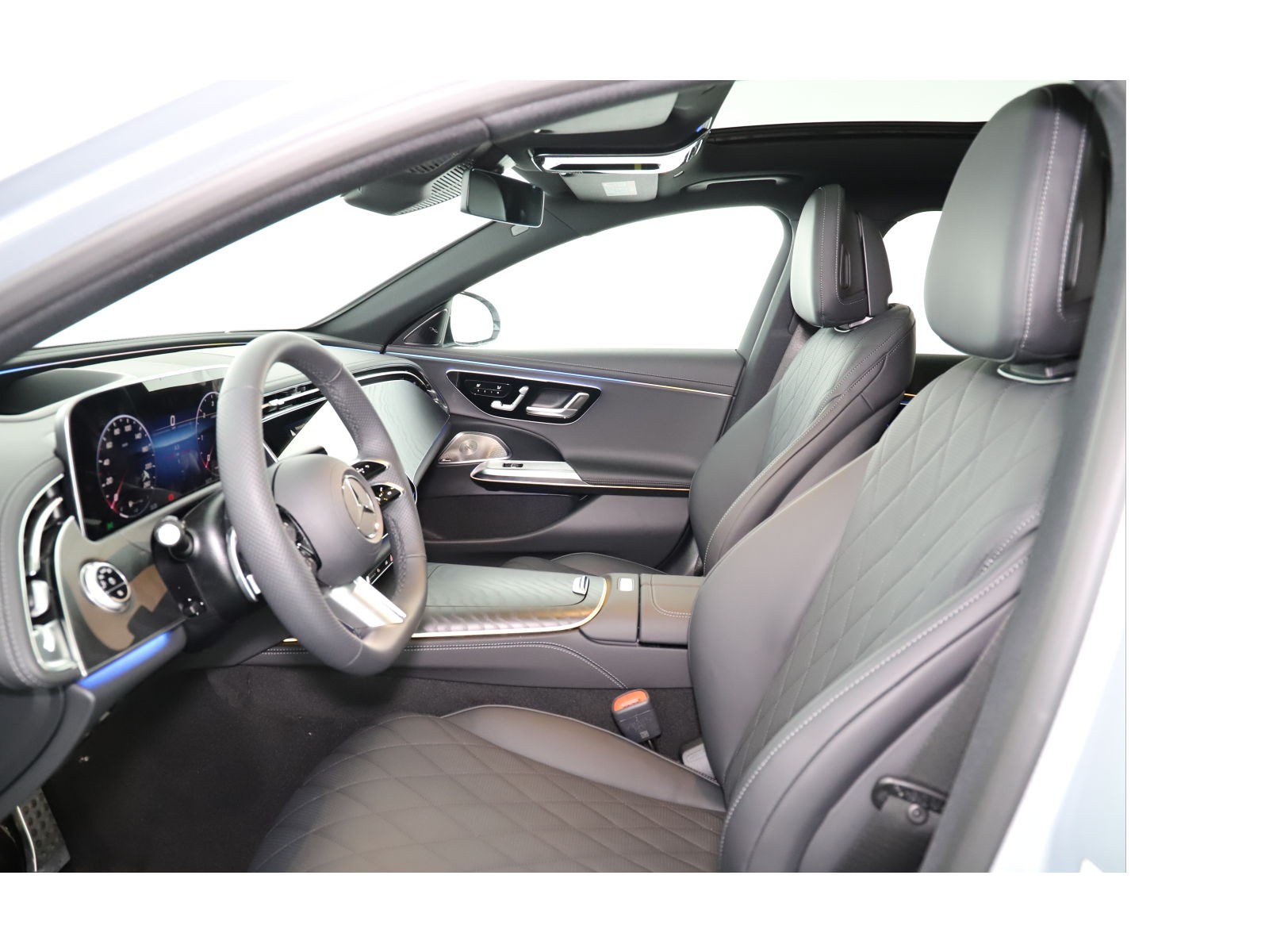 MERCEDES-BENZ E 220 d T 4M 9G-Tronic-image-9