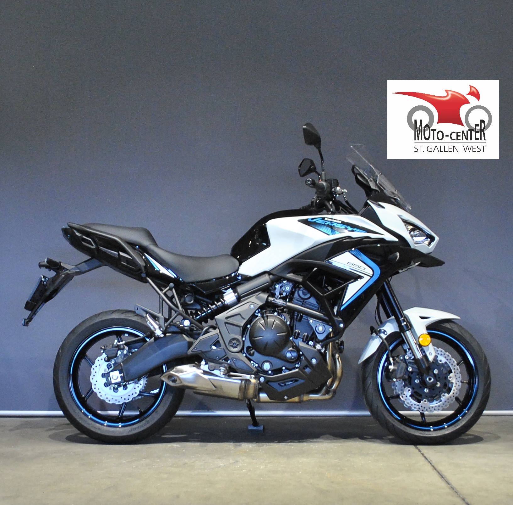 KAWASAKI Versys 650 (35kW)-showroom-element-1