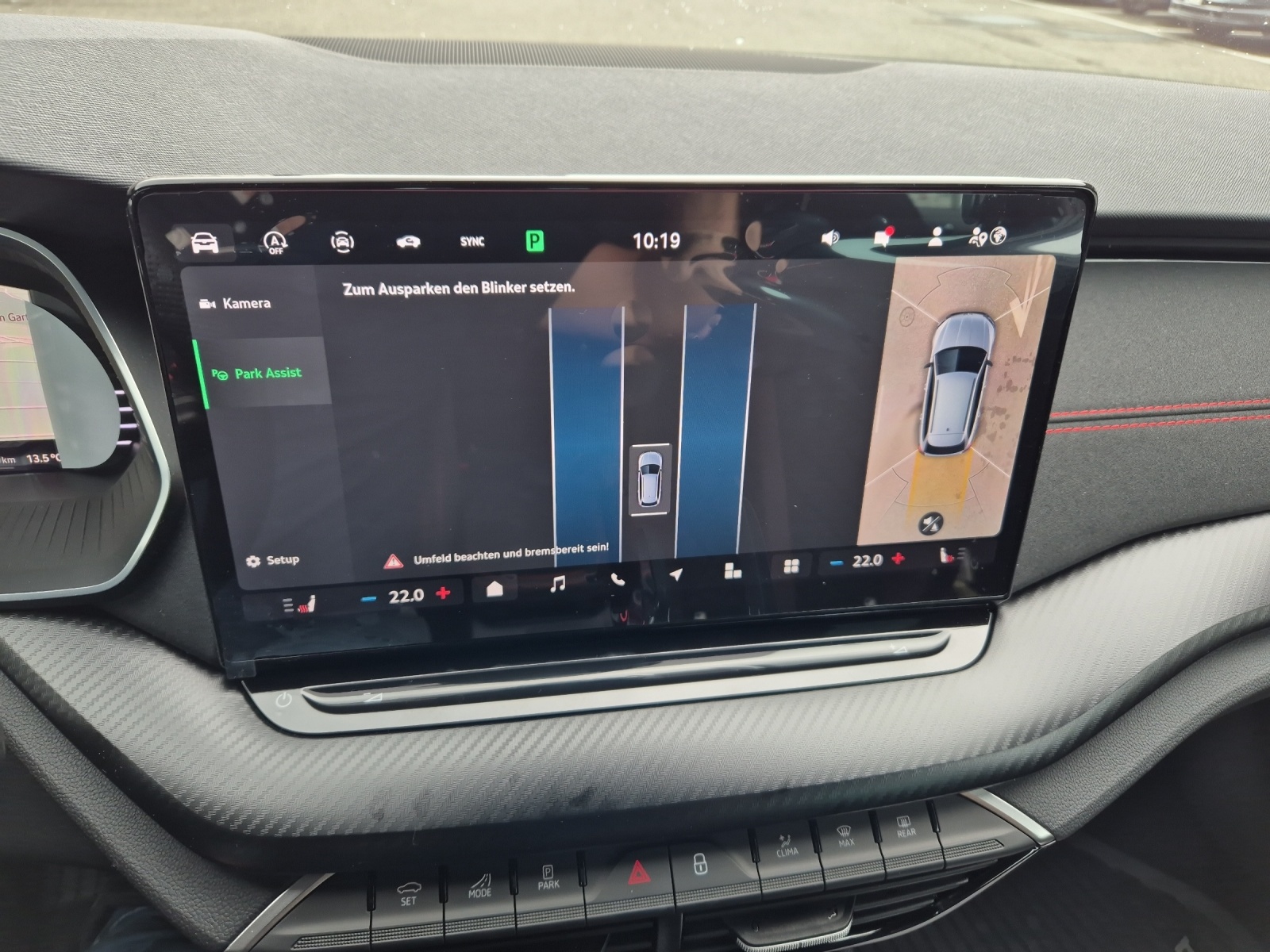 SKODA Octavia Combi 2.0 TSI DSG RS-image-12