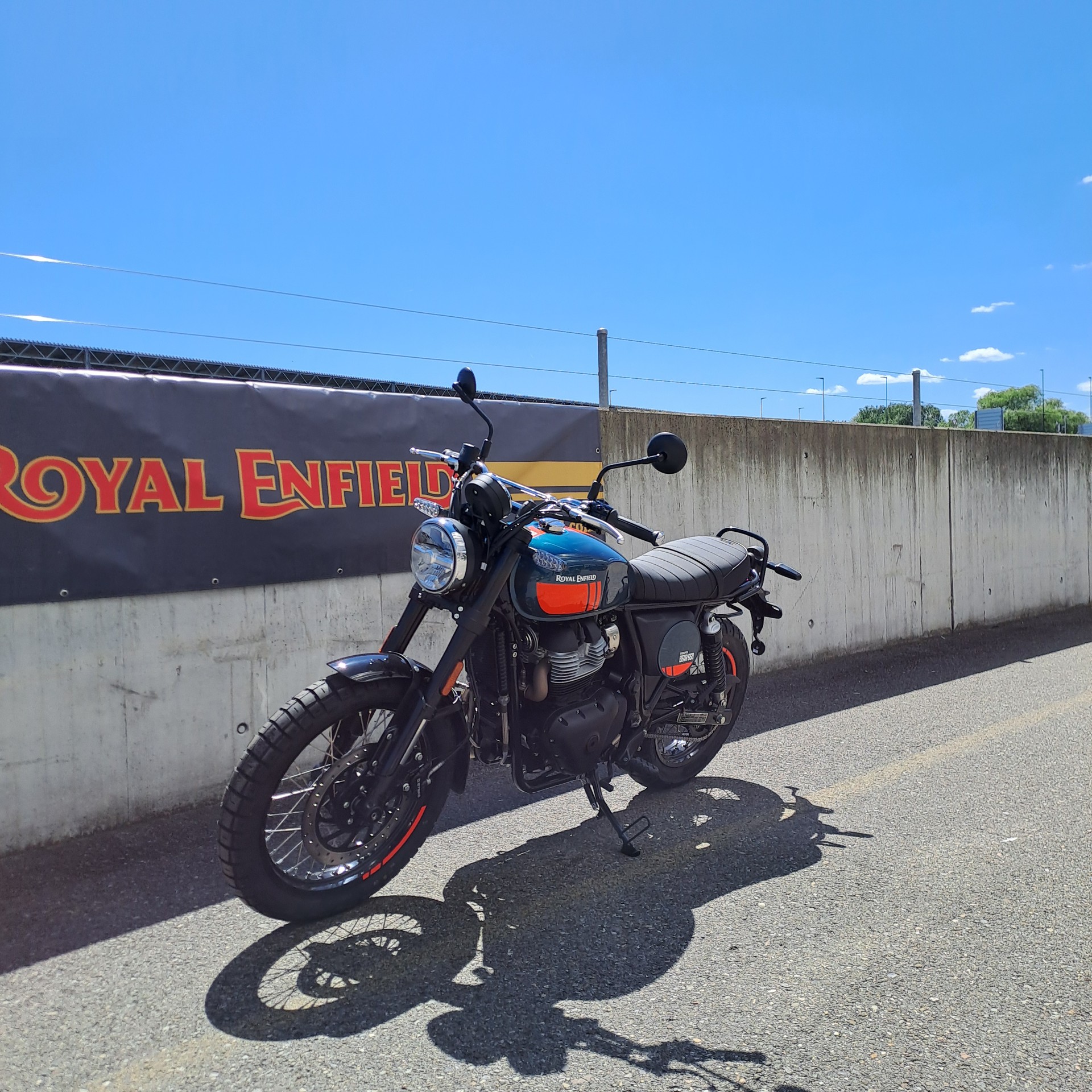 ROYAL ENFIELD BEAR 650-image-5
