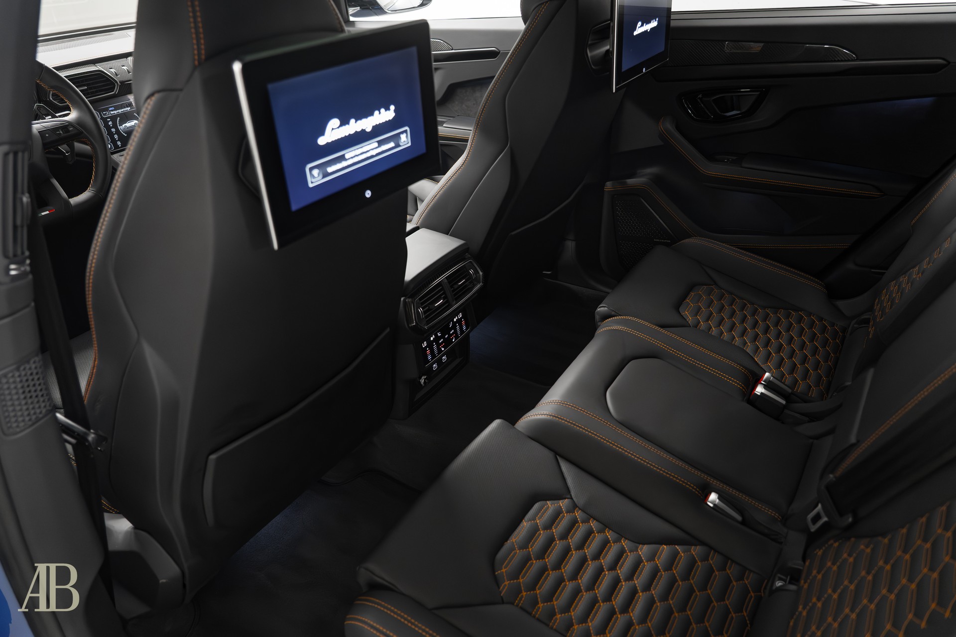 LAMBORGHINI Urus S mit Werksgarantie und Gratis Service / NP: CHF 403`200.--image-15
