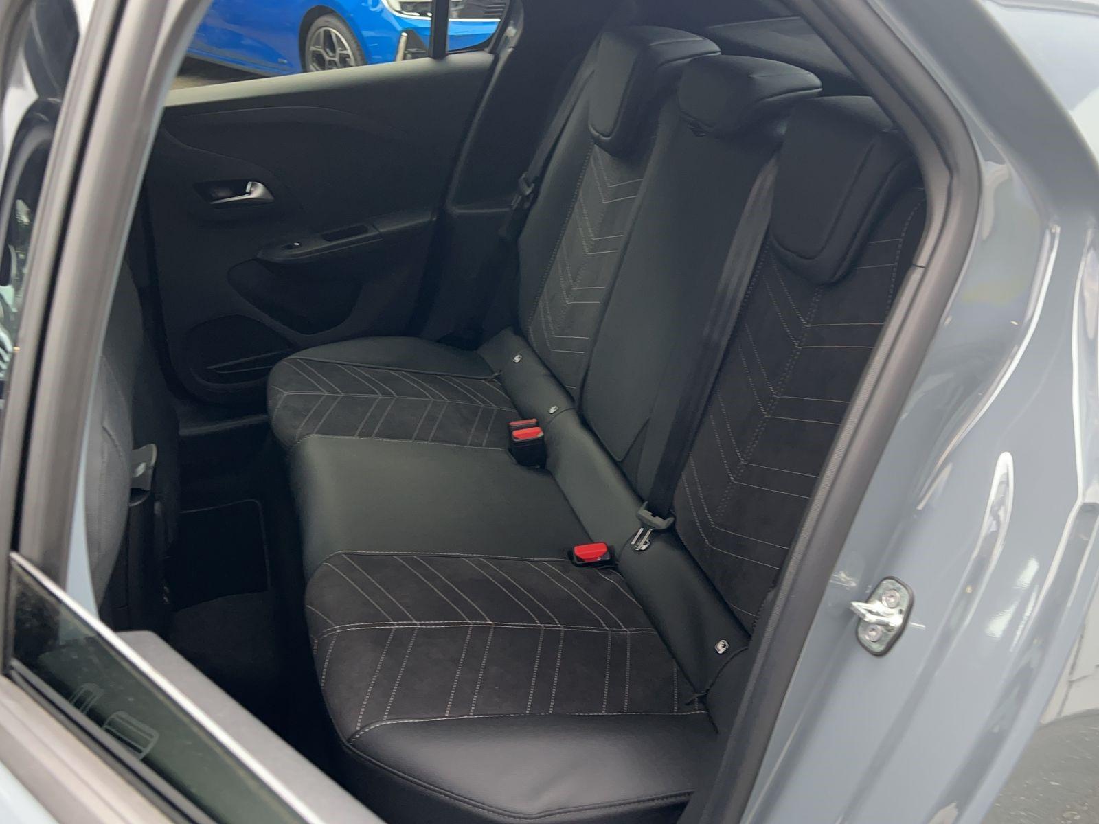 OPEL Corsa-e GS-image-15