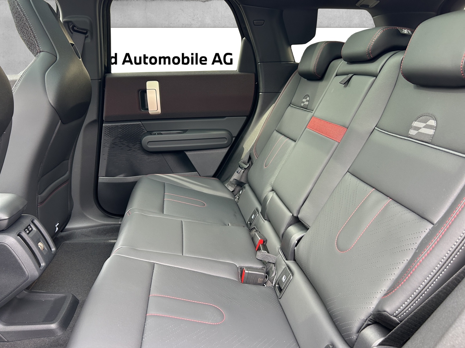 MINI Countryman U25 SE ALL4-image-10