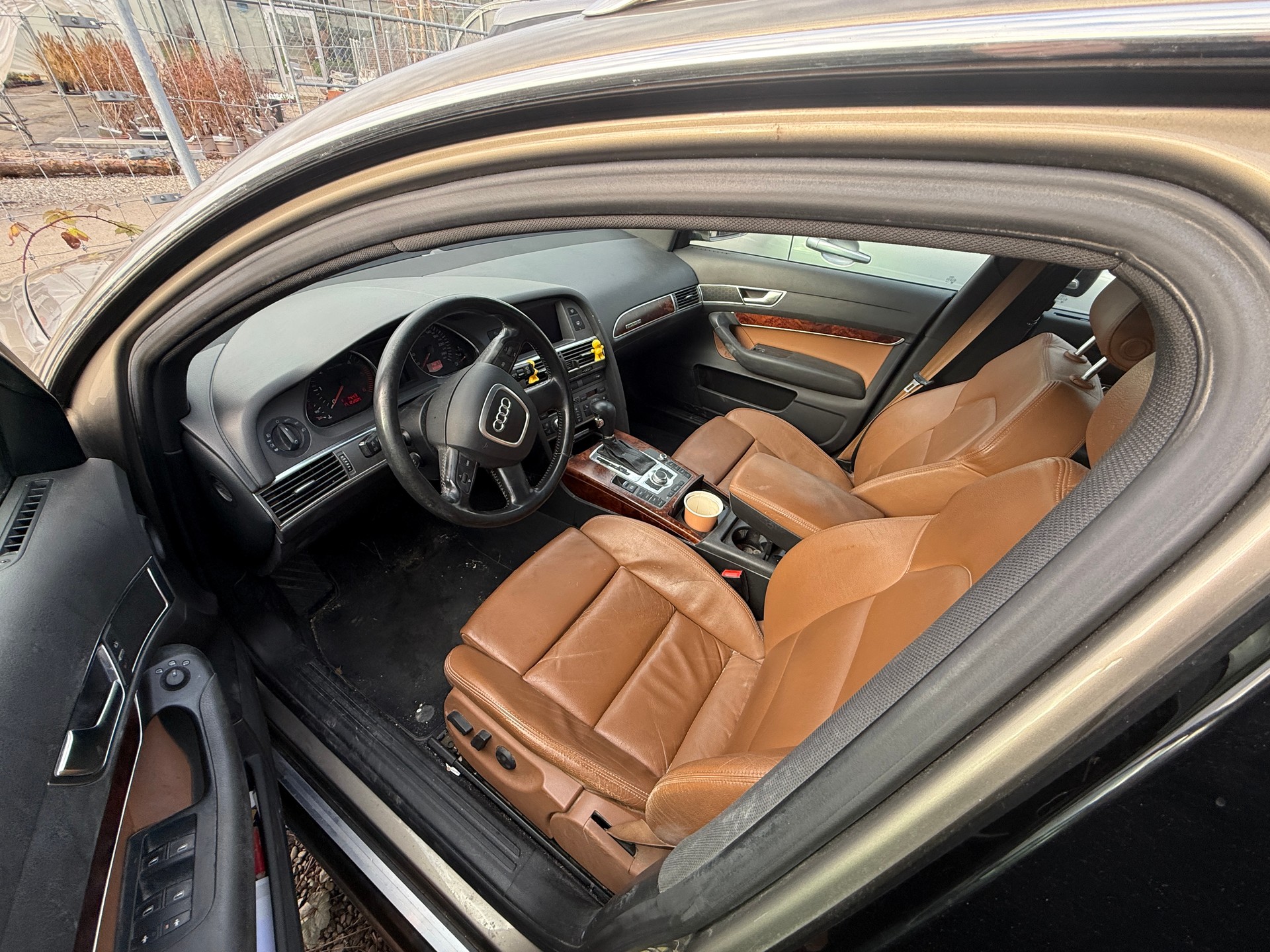 AUDI A6 Avant 3.0 V6 TDI quattro-image-6