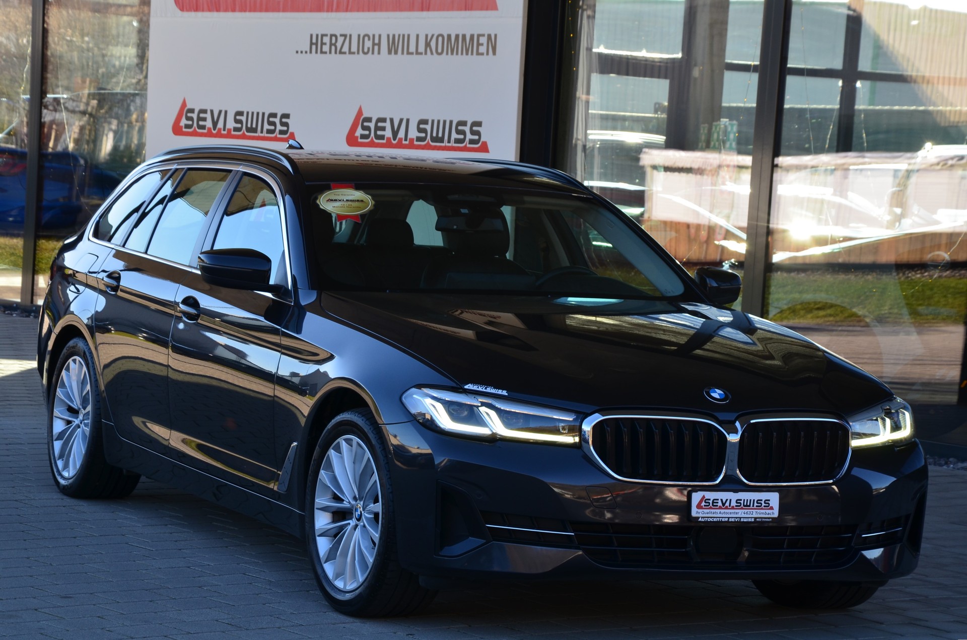 BMW 520d xDrive 48V Touring Steptronic*Ab MFK,BMW Werksgarantie bis 05.2026**