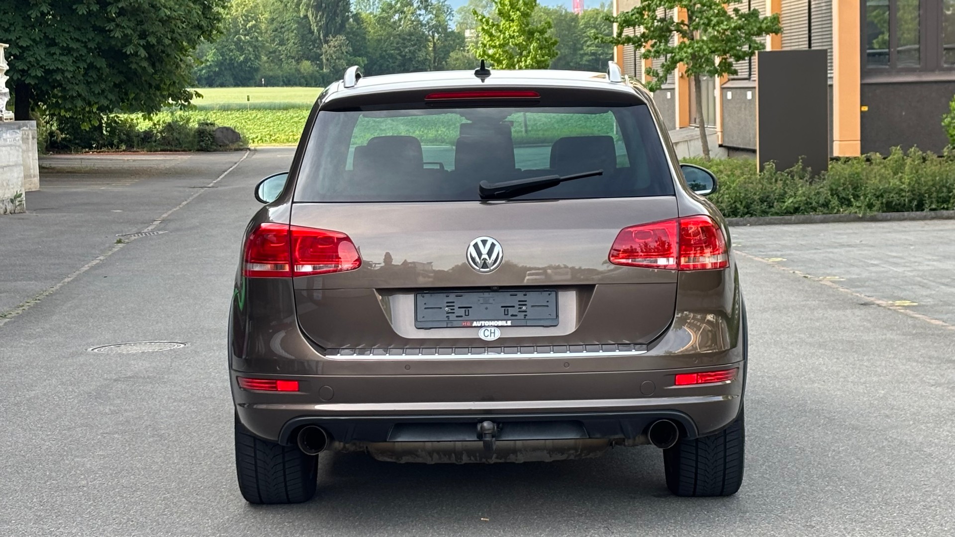VW Touareg 4.2 TDI Tiptronic-image-6