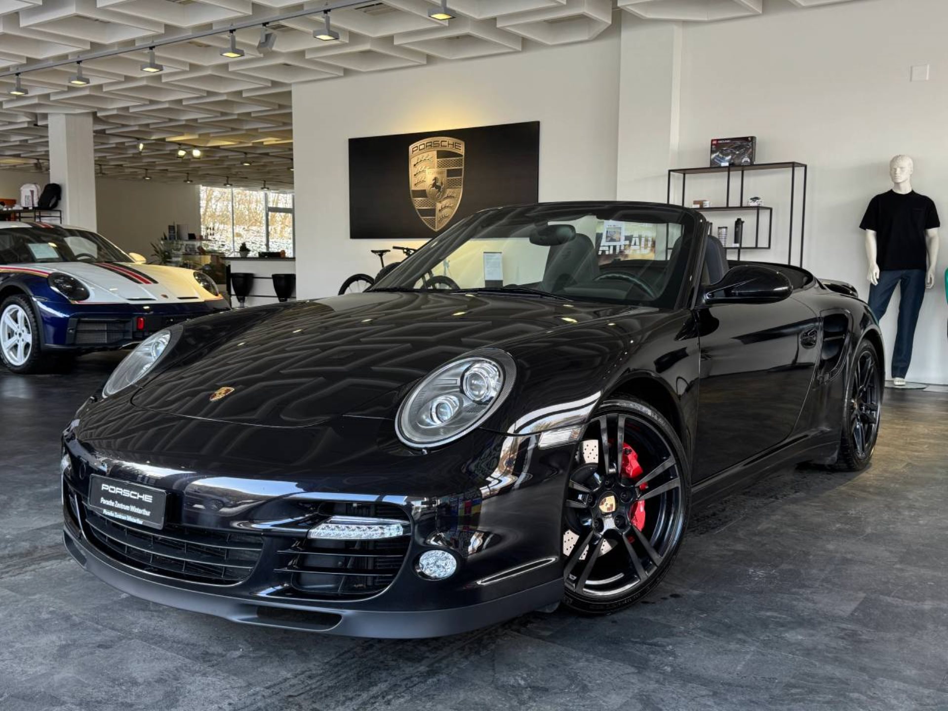 PORSCHE 911 Turbo Cabriolet-image-0
