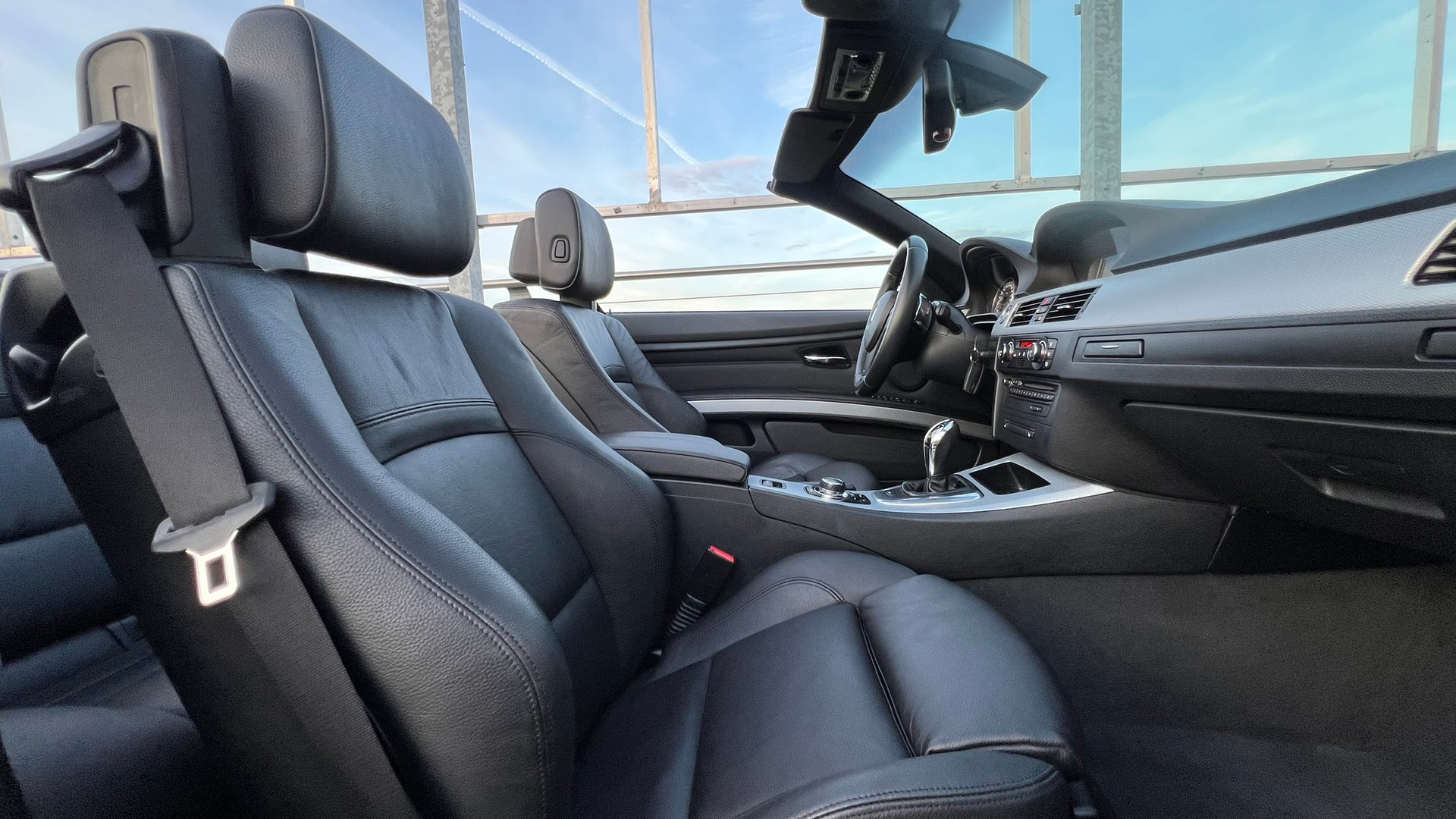 BMW 335i CABRIOLET M SPORT DSG l 306 PS-image-18