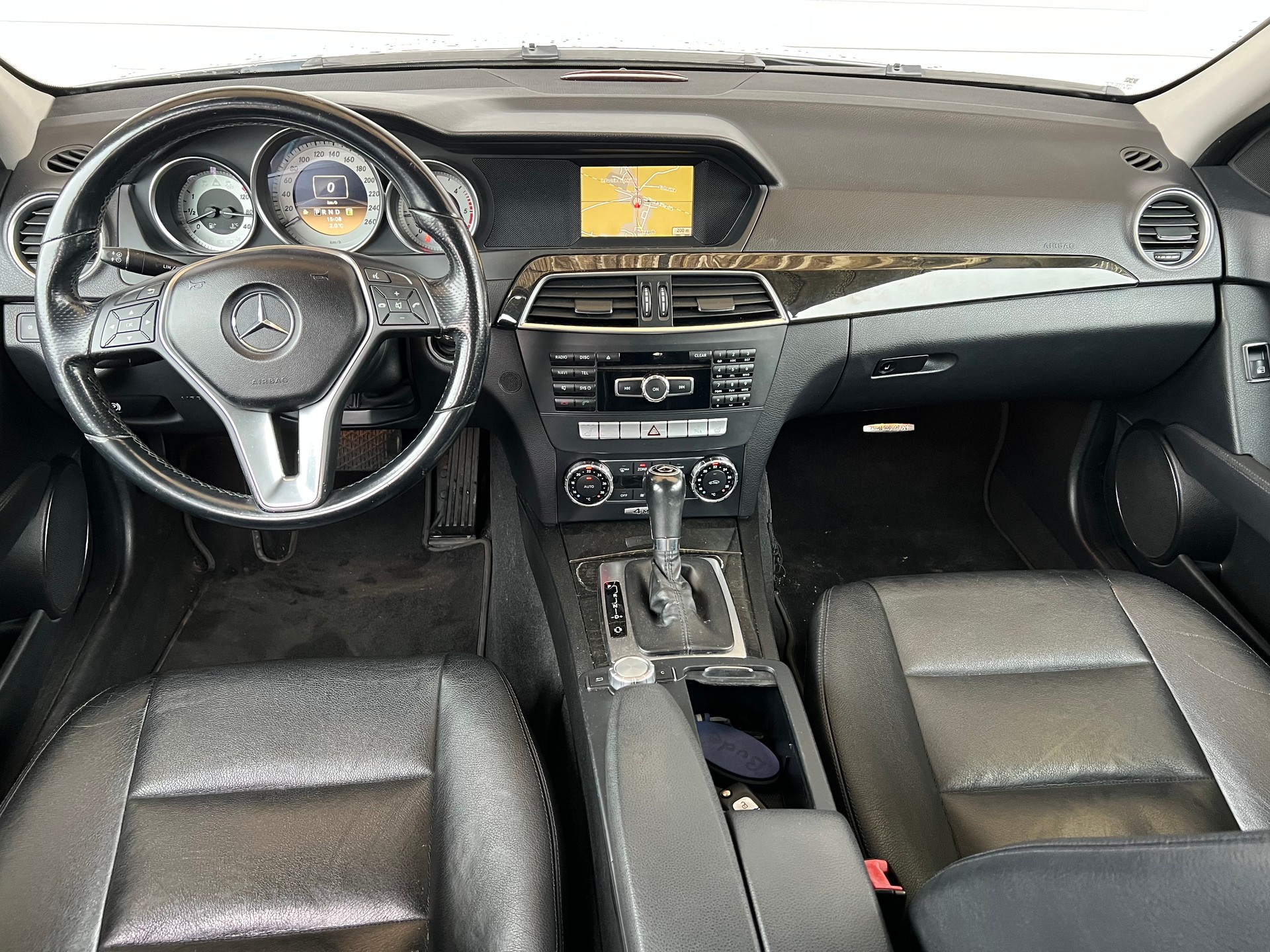 MERCEDES-BENZ C 250 CDI Elégance 4Matic 7G-Tronic-image-3