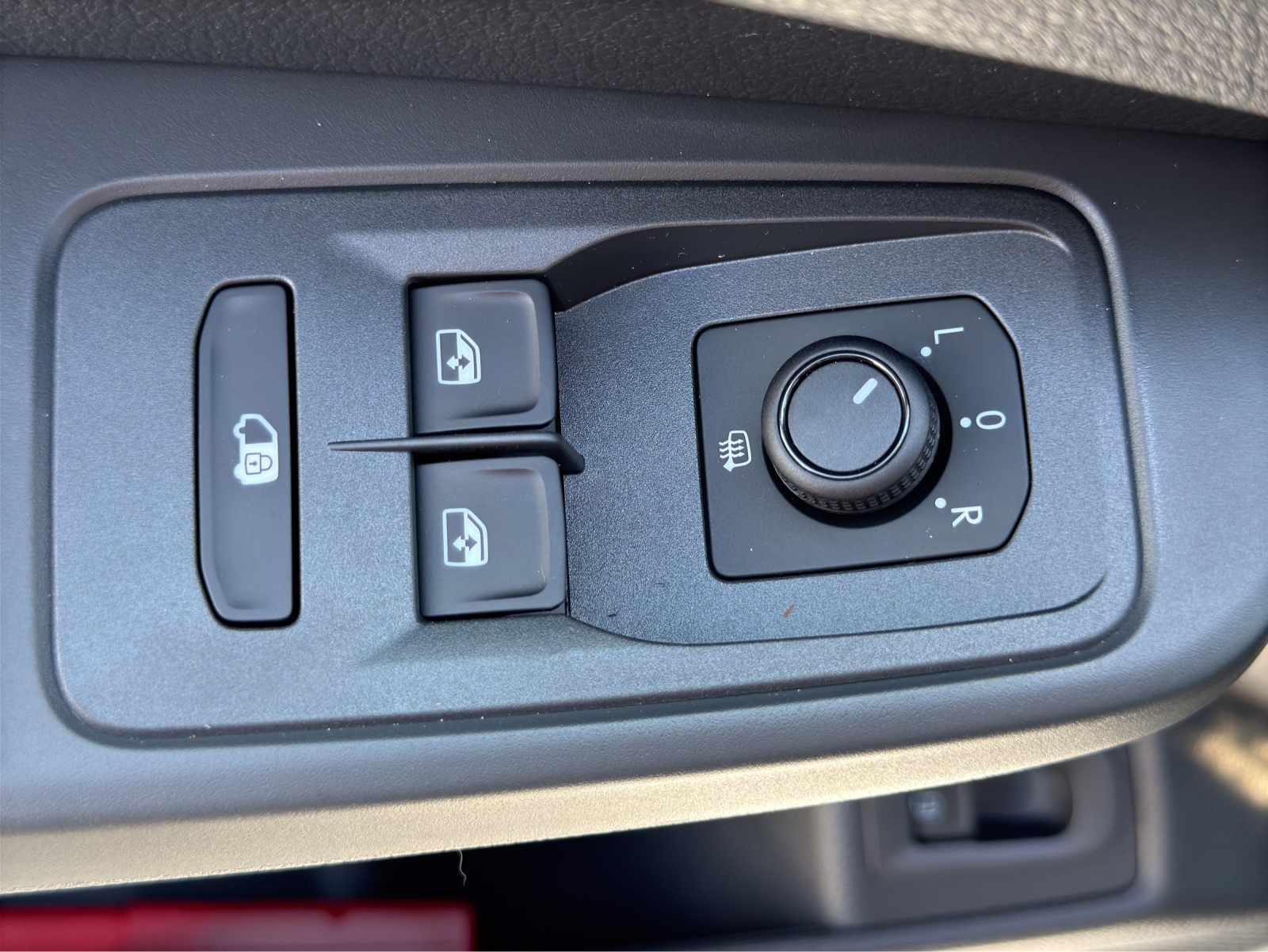 VW Caddy Cargo 1.5 TSI Plug in Hybrid DSG Maxi-image-14