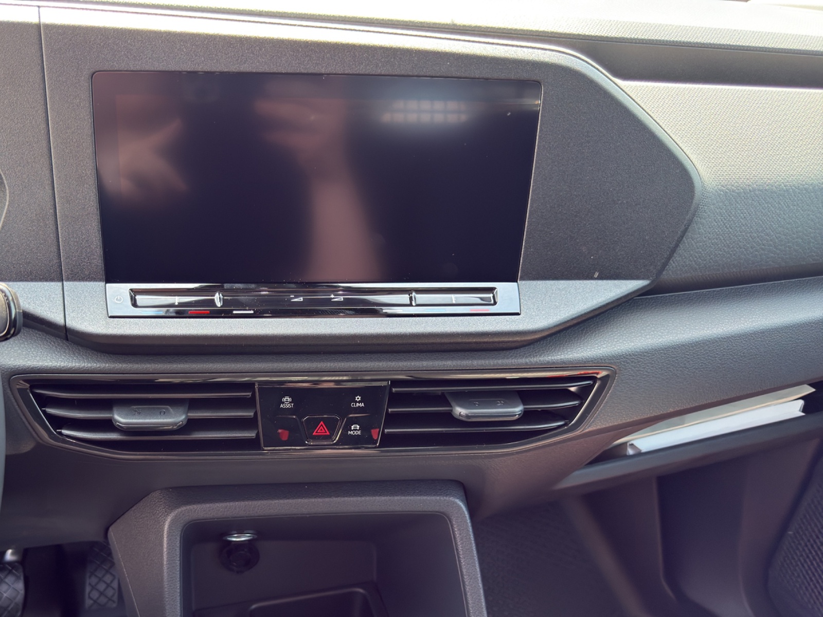 VW Caddy Cargo 1.5 TSI Plug in Hybrid DSG Maxi-image-10