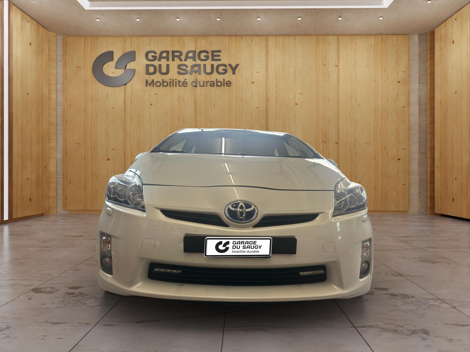 TOYOTA Prius 1.8 VVTi HSD S.Premium-showroom-element-1
