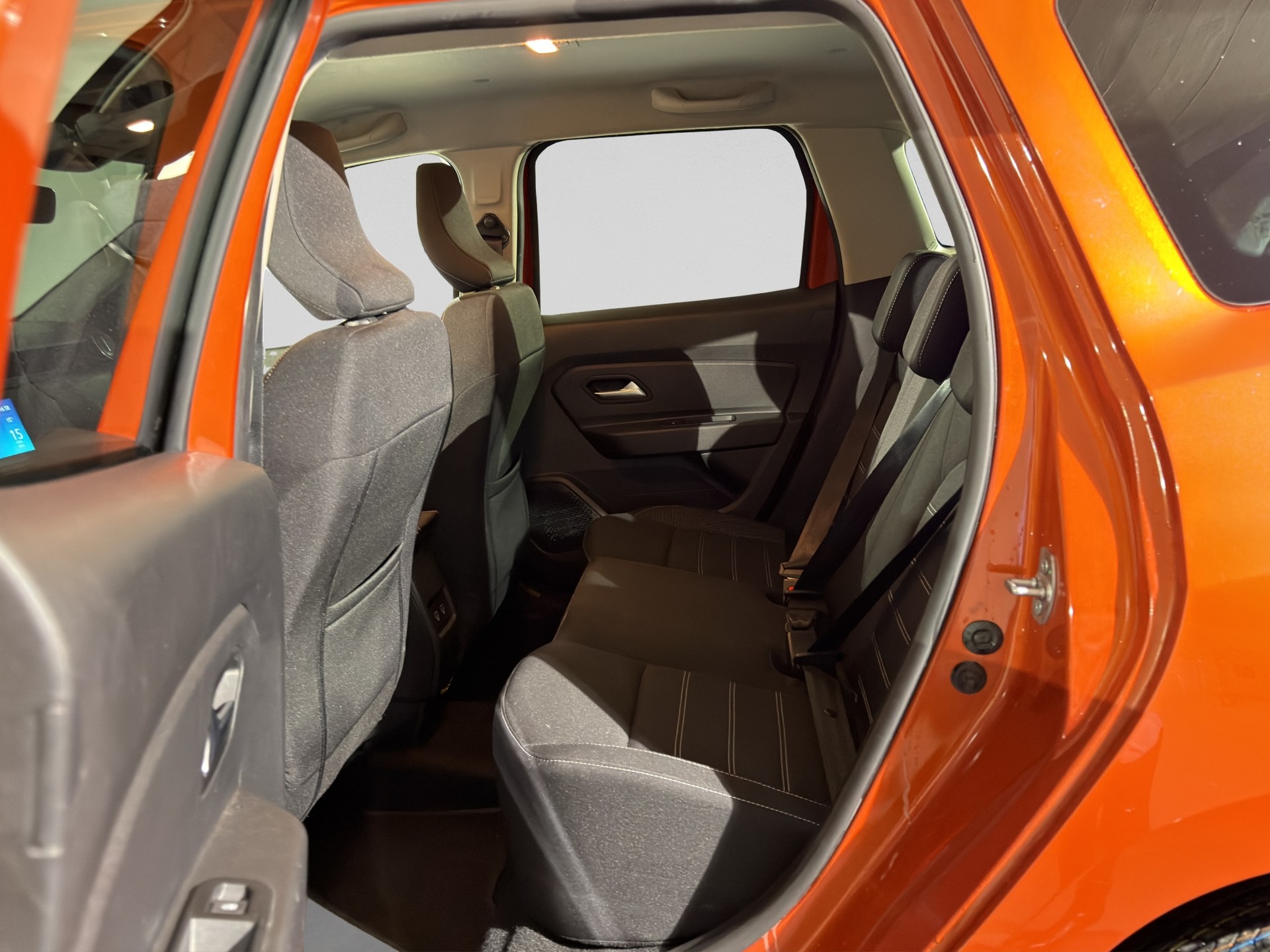 DACIA Duster Blue dCi 115 Prestige 4x4-image-14