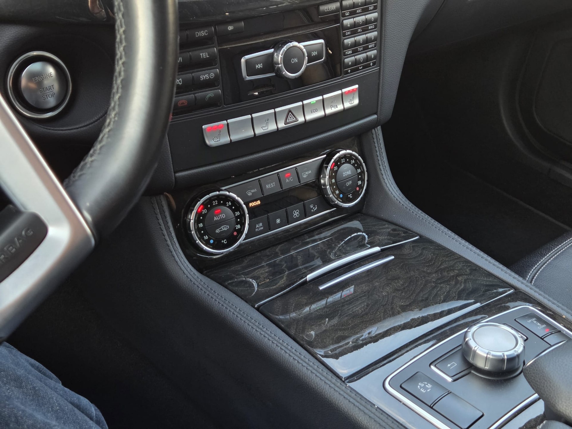MERCEDES-BENZ CLS Shooting Brake 350 CDI 4Matic 7G-Tronic ** AHK 2100kg ** AMG Line **-image-8