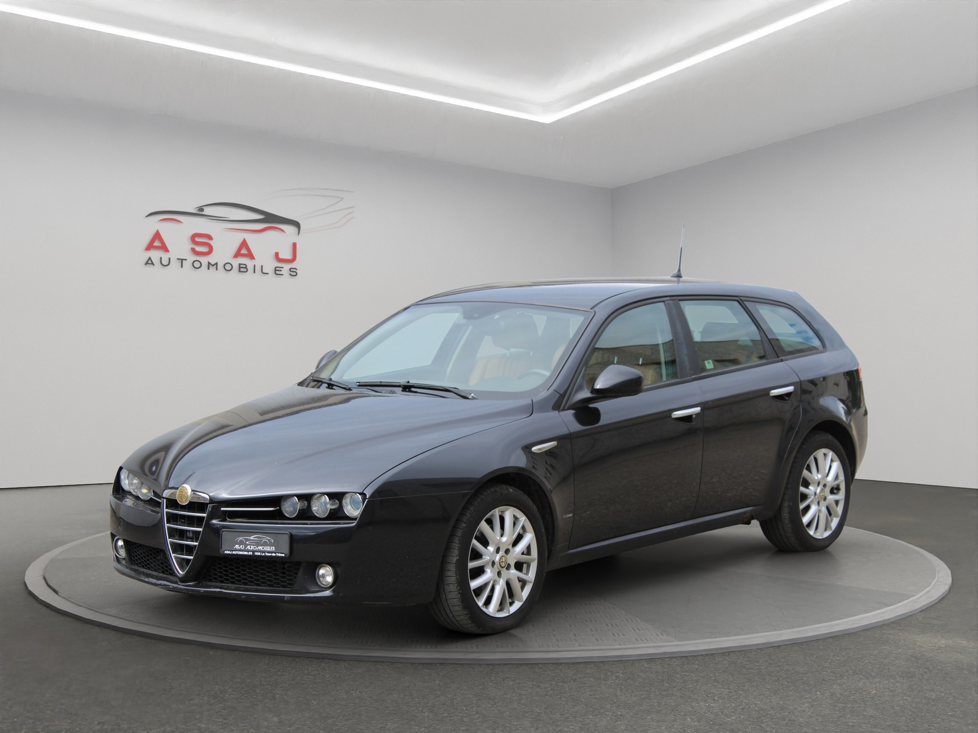 ALFA ROMEO 159 Sportwagon 1.9 JTD TI Q-Tronic-image-2