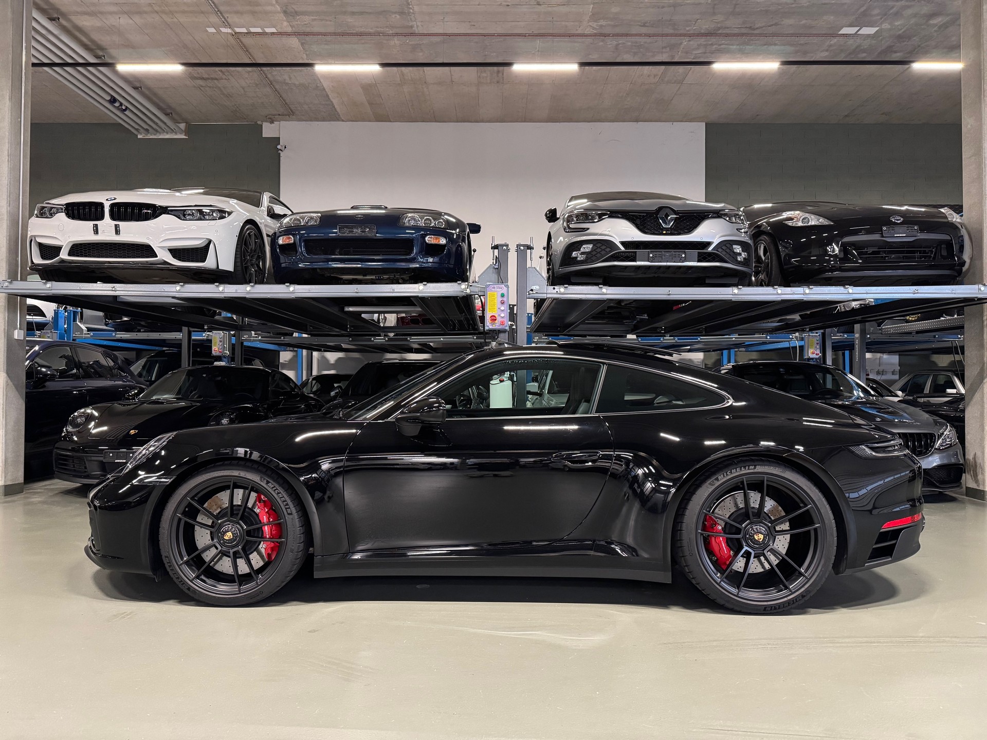 PORSCHE 911 Carrera GTS PDK *PA 11.27*-image-0