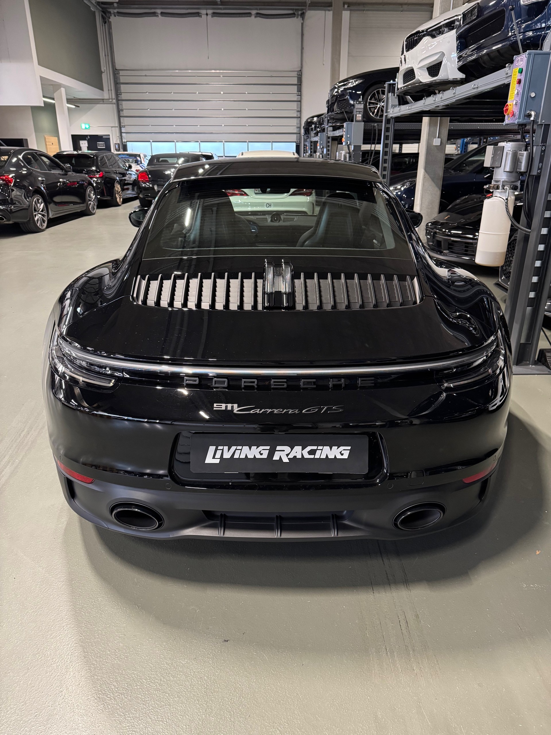 PORSCHE 911 Carrera GTS PDK *PA 11.27*-image-3