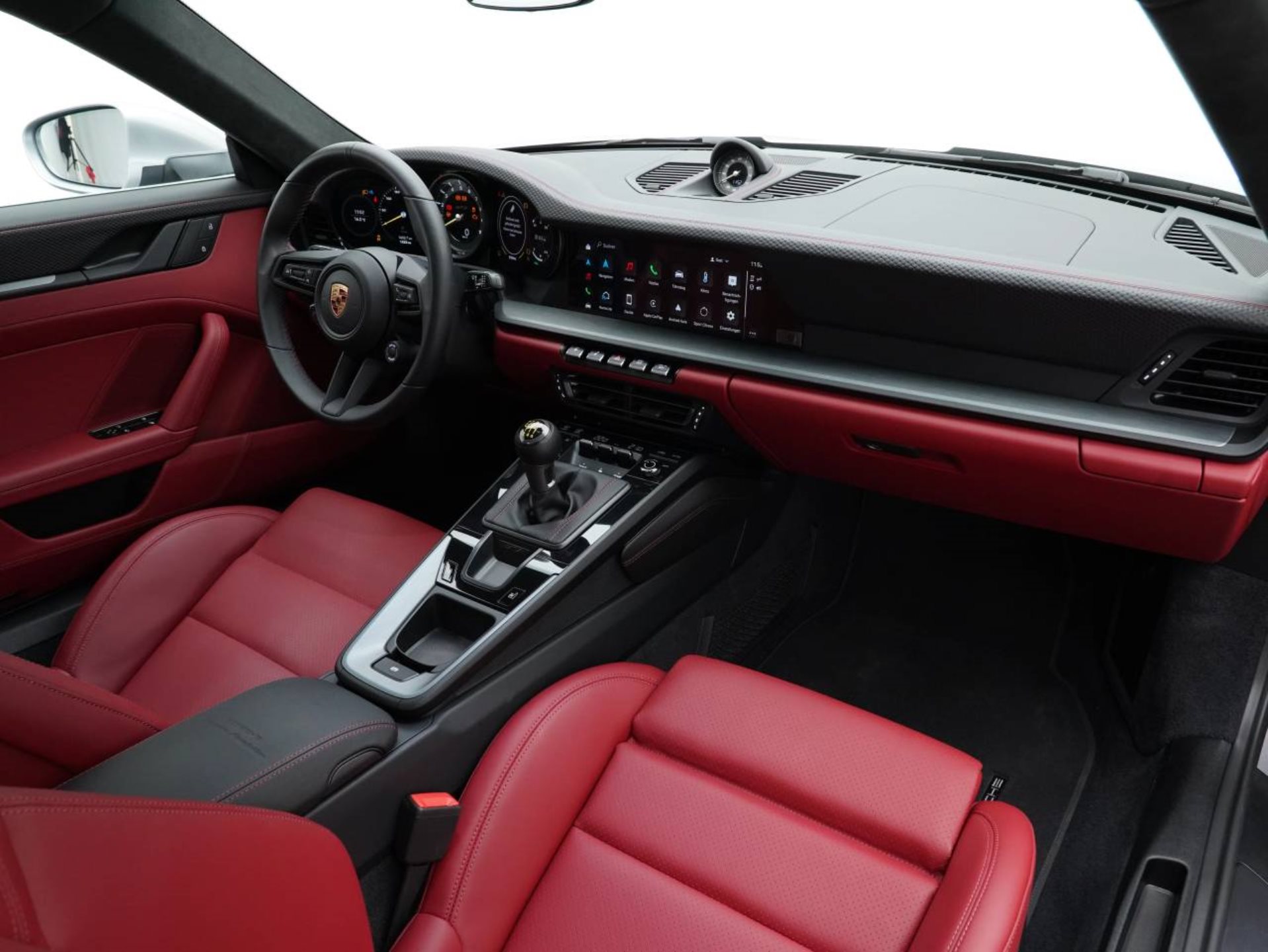 PORSCHE 911 GT3 mit Touring-Paket-image-24