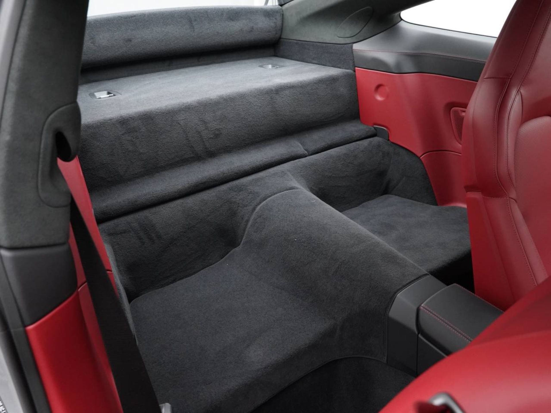 PORSCHE 911 GT3 mit Touring-Paket-image-28