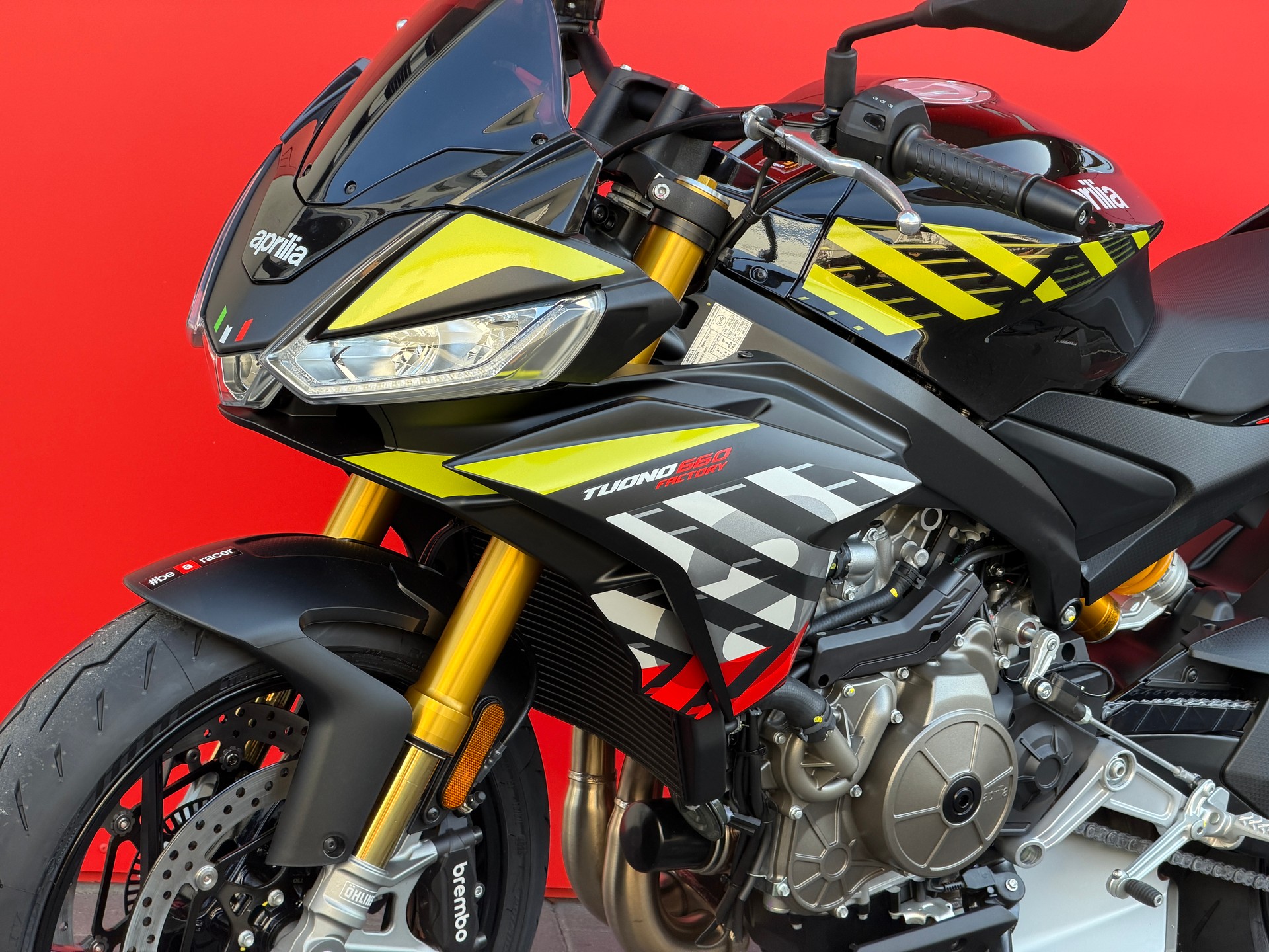 APRILIA Tuono Factory 660 E5+-showroom-element-3