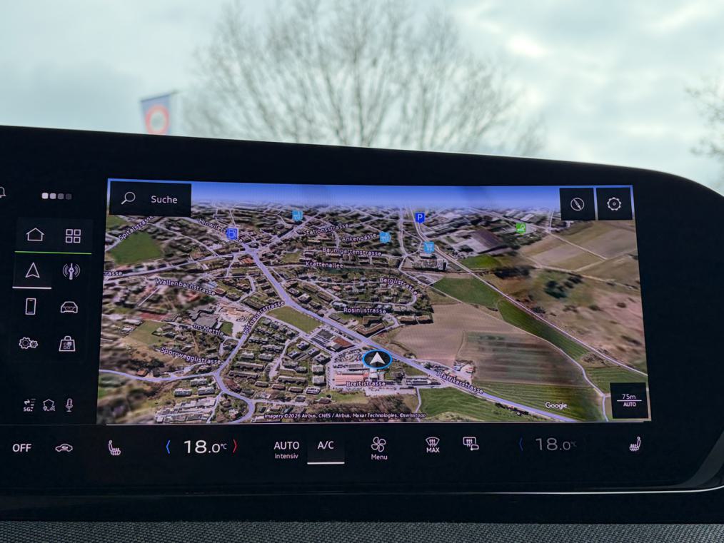 AUDI A5 Avant TDi quattro S line Edition One-image-5