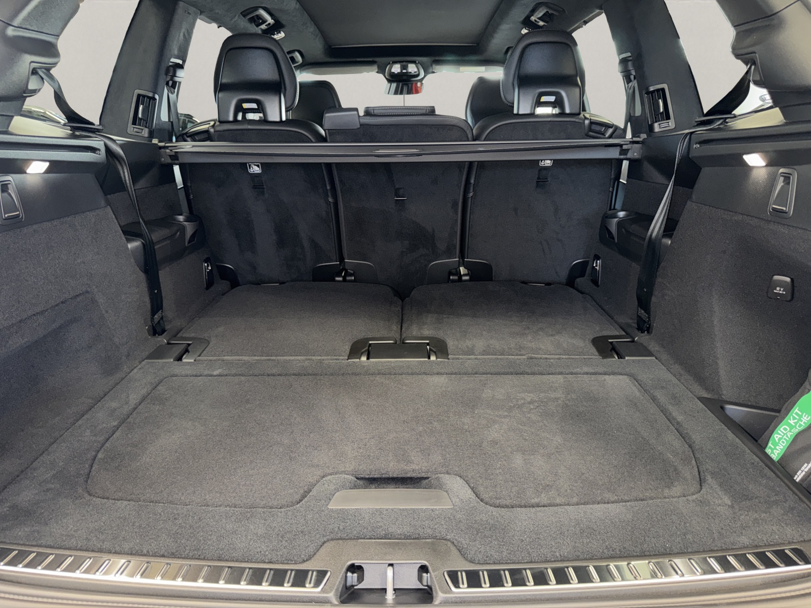 VOLVO XC90 2.0 T8 TE XCLUSIVE Edition Bright eAWD-image-8