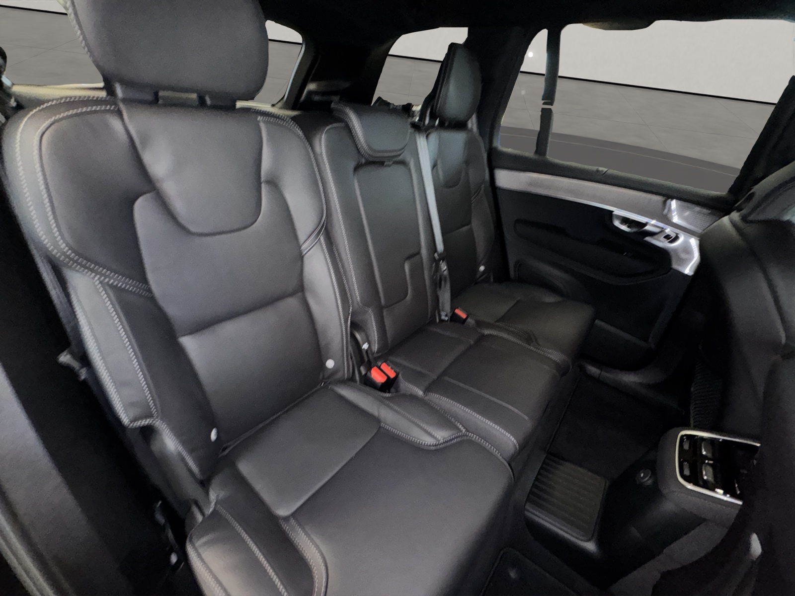 VOLVO XC90 2.0 T8 TE XCLUSIVE Edition Bright eAWD-image-13