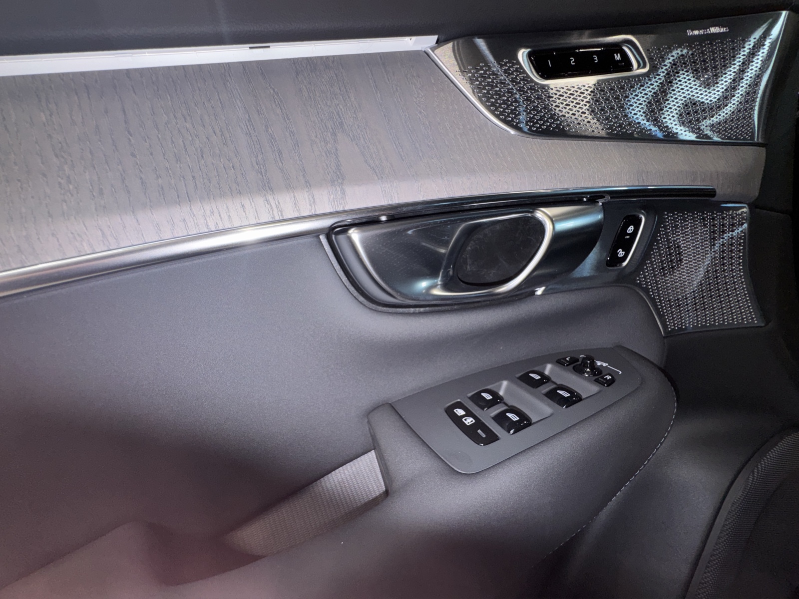 VOLVO XC90 2.0 T8 TE XCLUSIVE Edition Bright eAWD-image-10