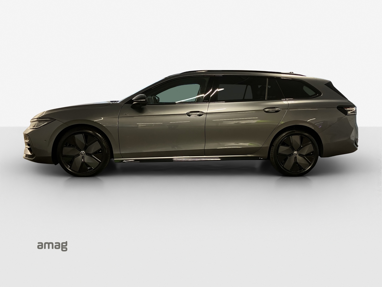 VW Passat Variant 2.0 TSI evo4 R-Line 4 Motion DSG-image-1
