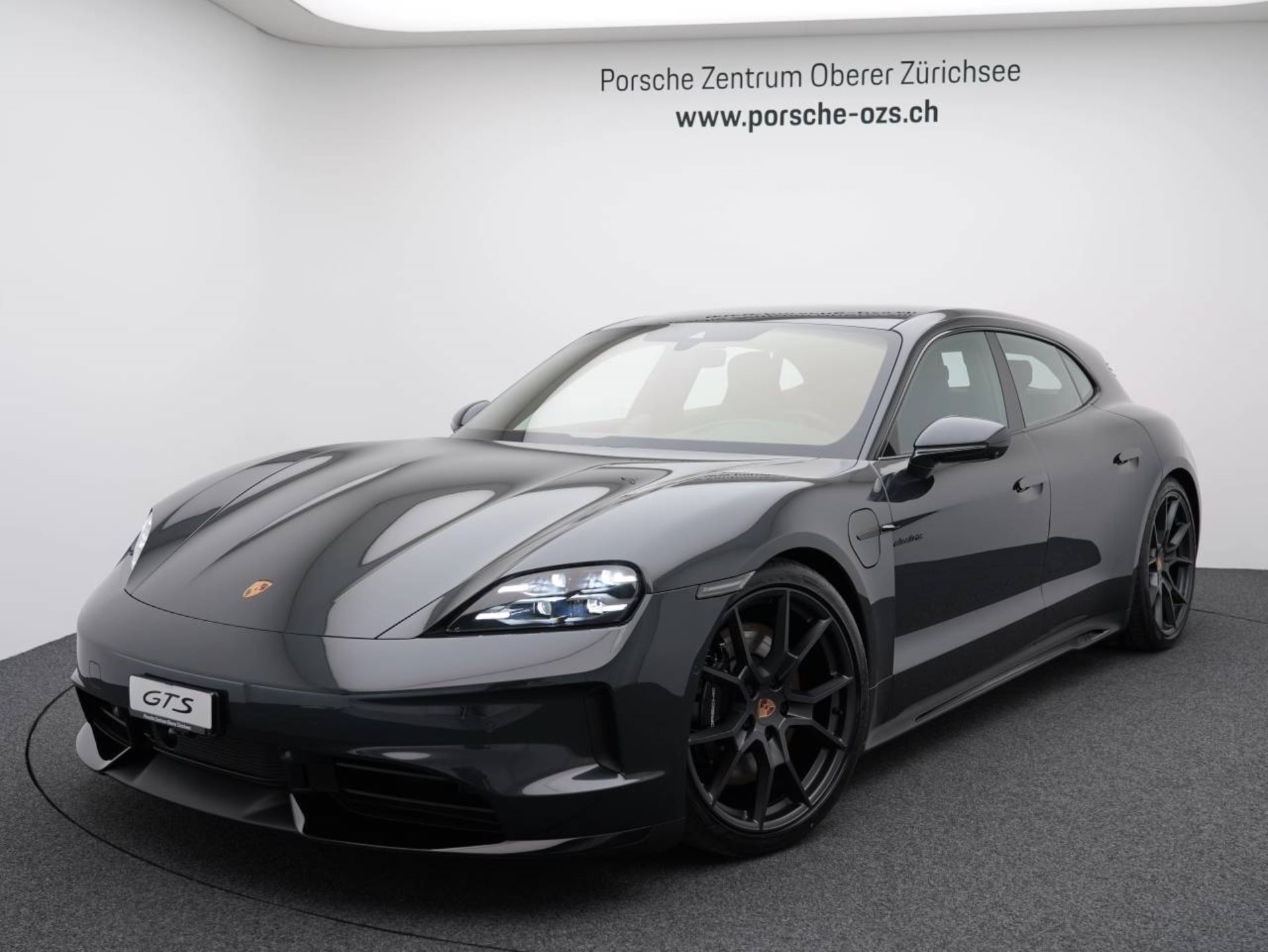 PORSCHE Taycan GTS Sport Turismo-image-0