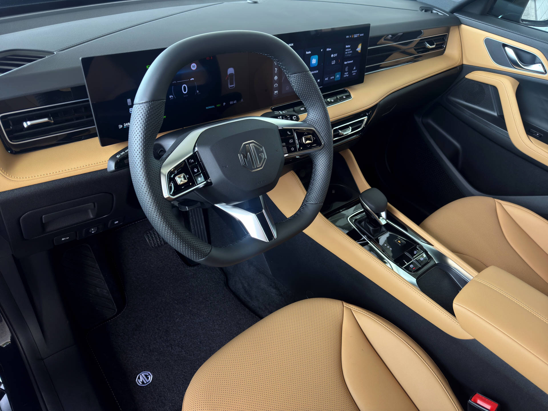 MG HS 1.5 PHEV Luxury-image-7