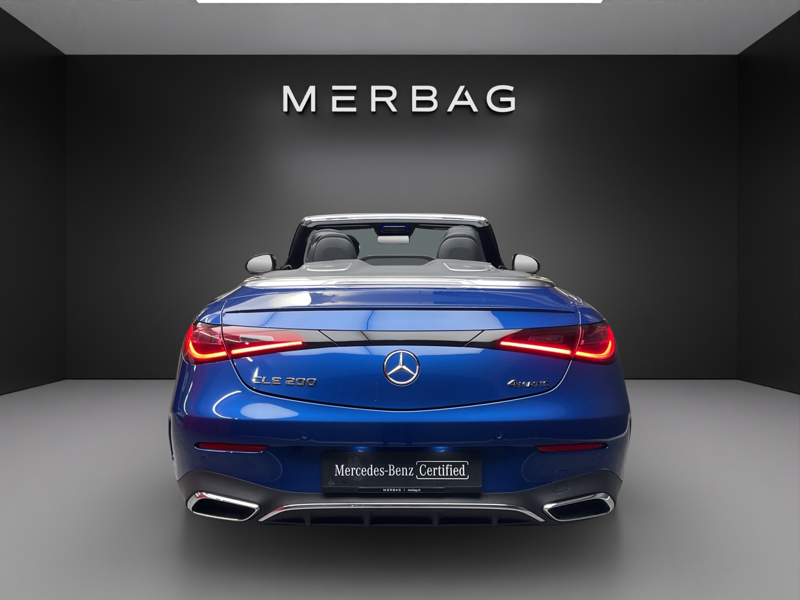 MERCEDES-BENZ CLE 200 Cabrio 4M-image-4