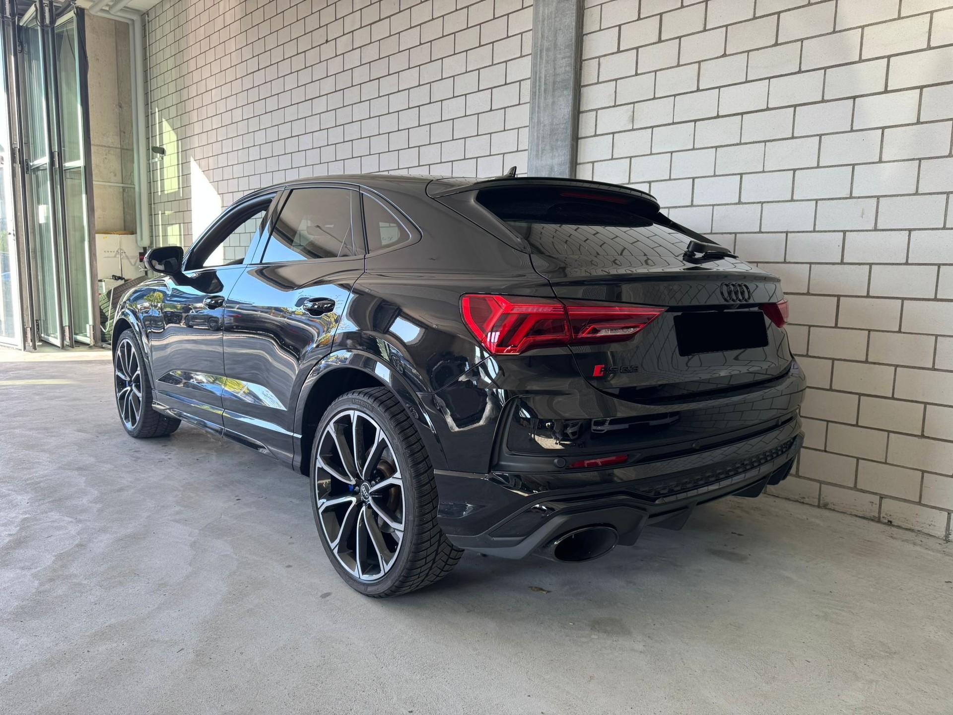 AUDI RS Q3 Sportback quattro S tronic Traumausstattung-image-2