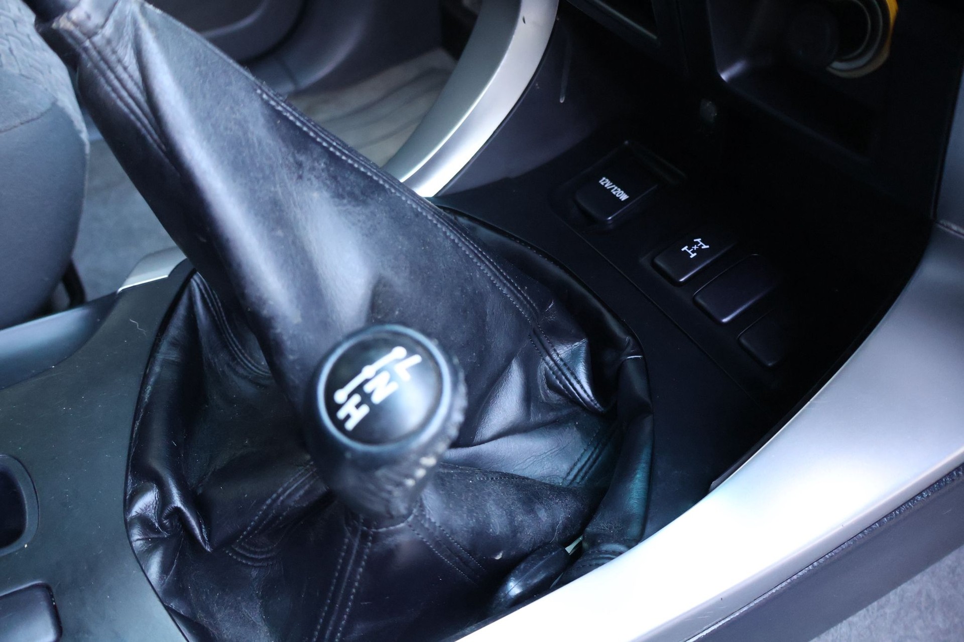 TOYOTA Land Cruiser 3.0 TD Linea Sol Executive-image-15
