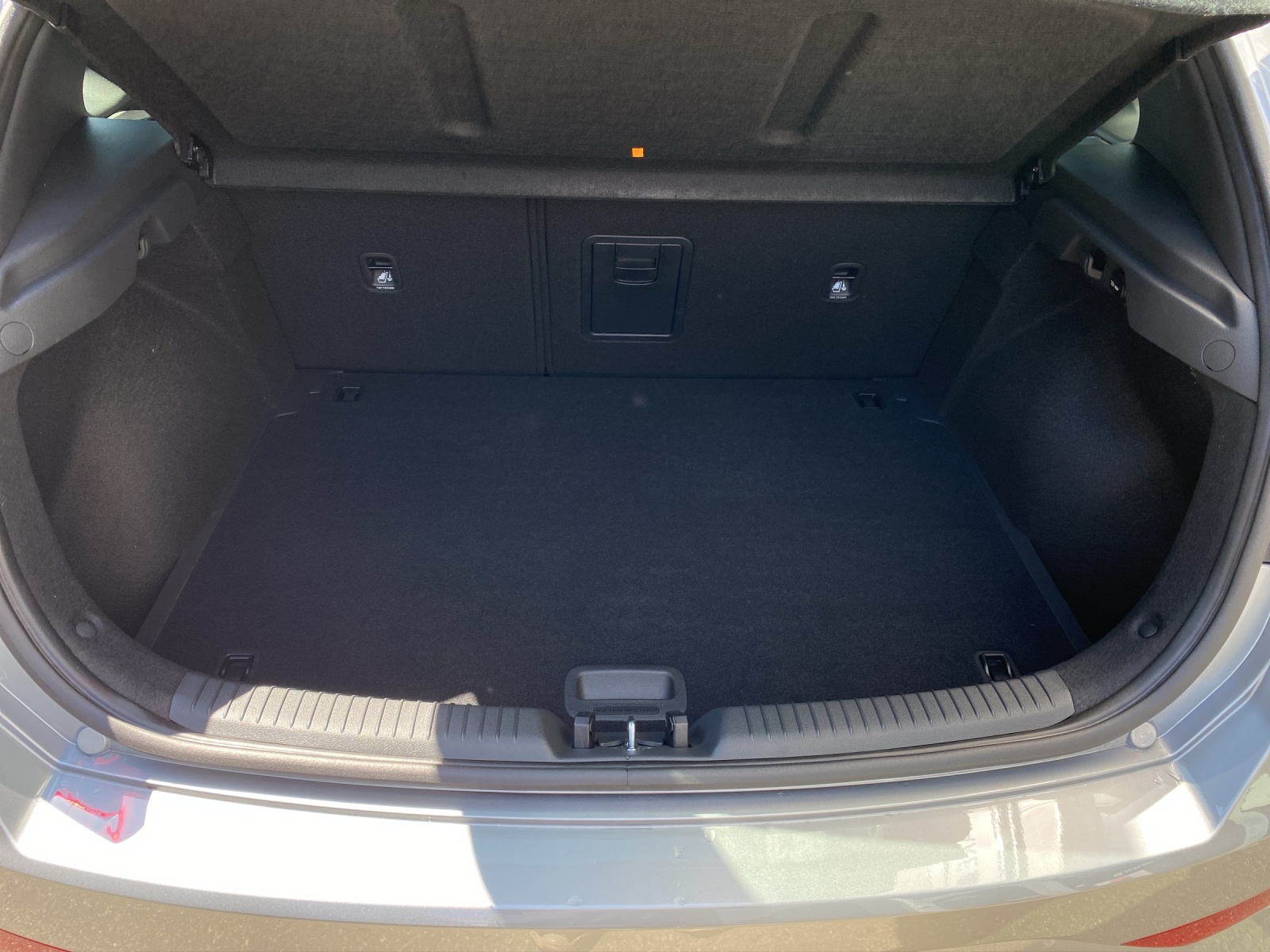 HYUNDAI i30 1.6 T-GDi Vertex-image-15