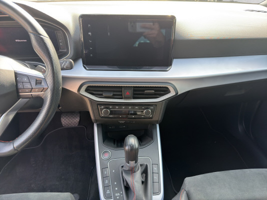 SEAT Arona 1.0 TSI Hola FR DSG-image-11