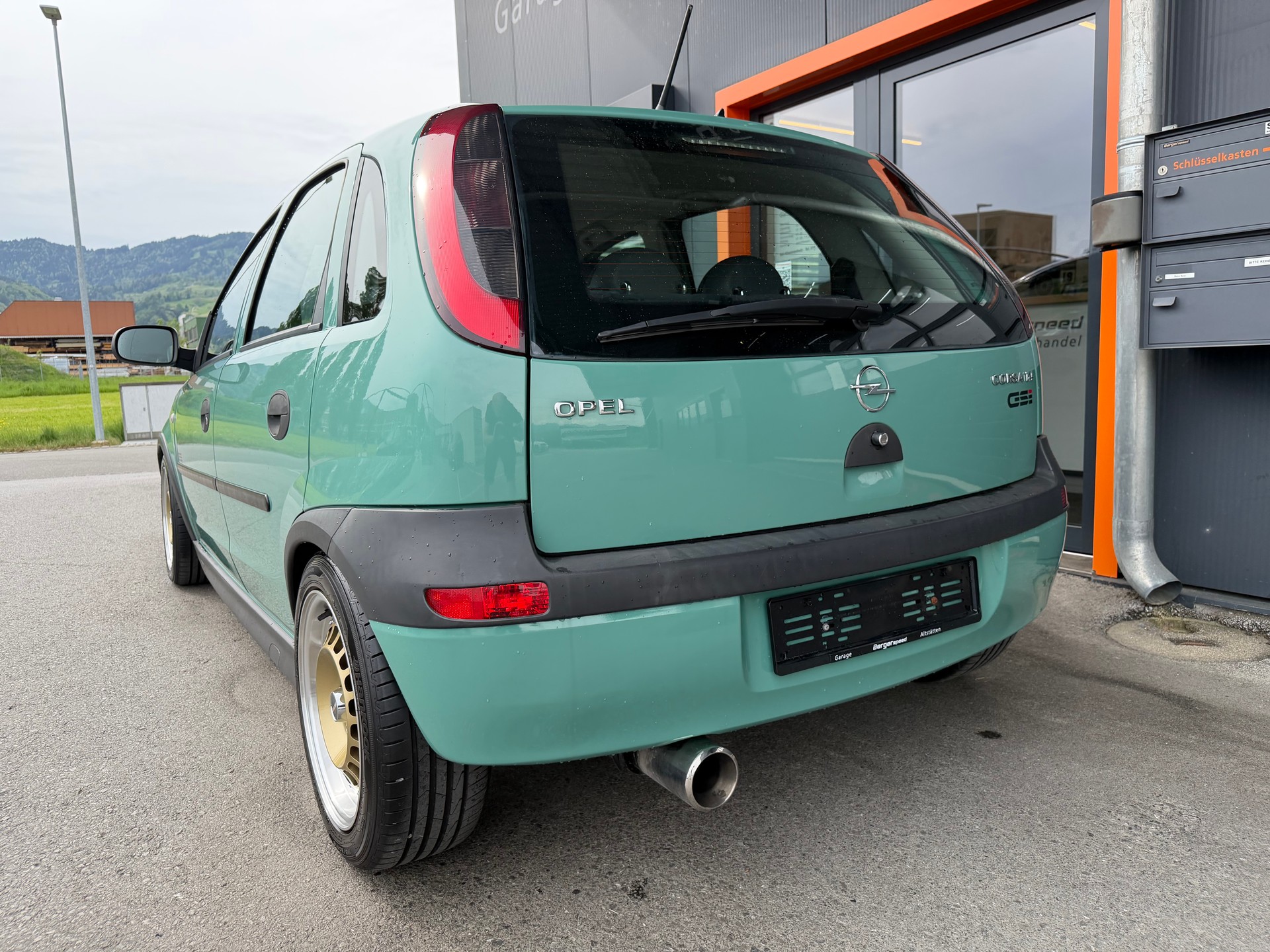 OPEL Corsa 1.4 16V Comfort-image-5