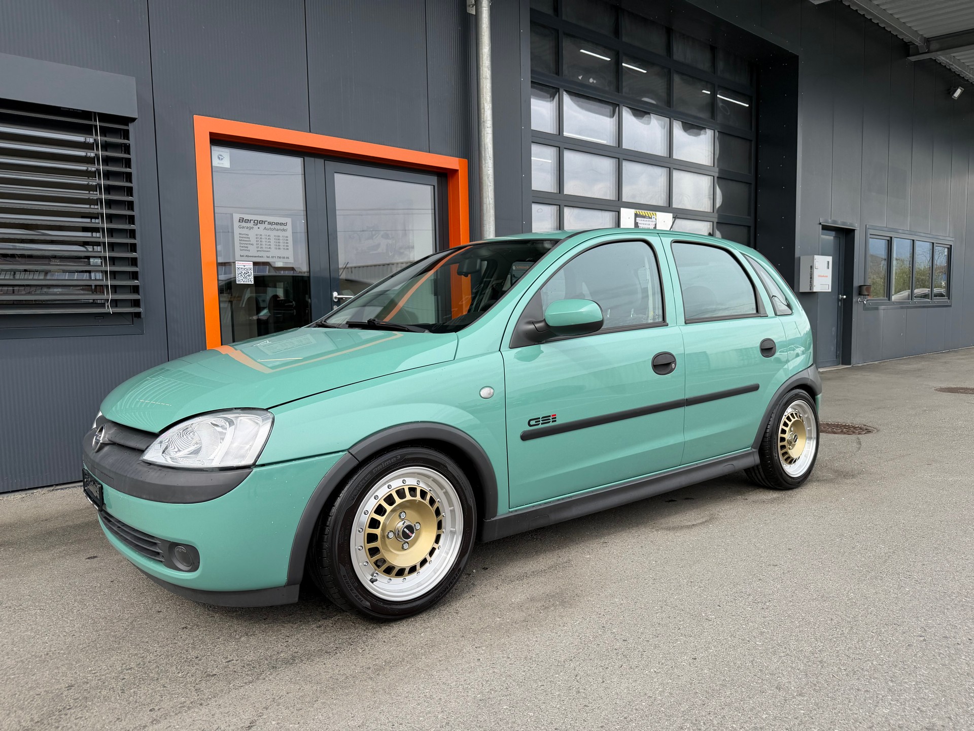 OPEL Corsa 1.4 16V Comfort-image-0