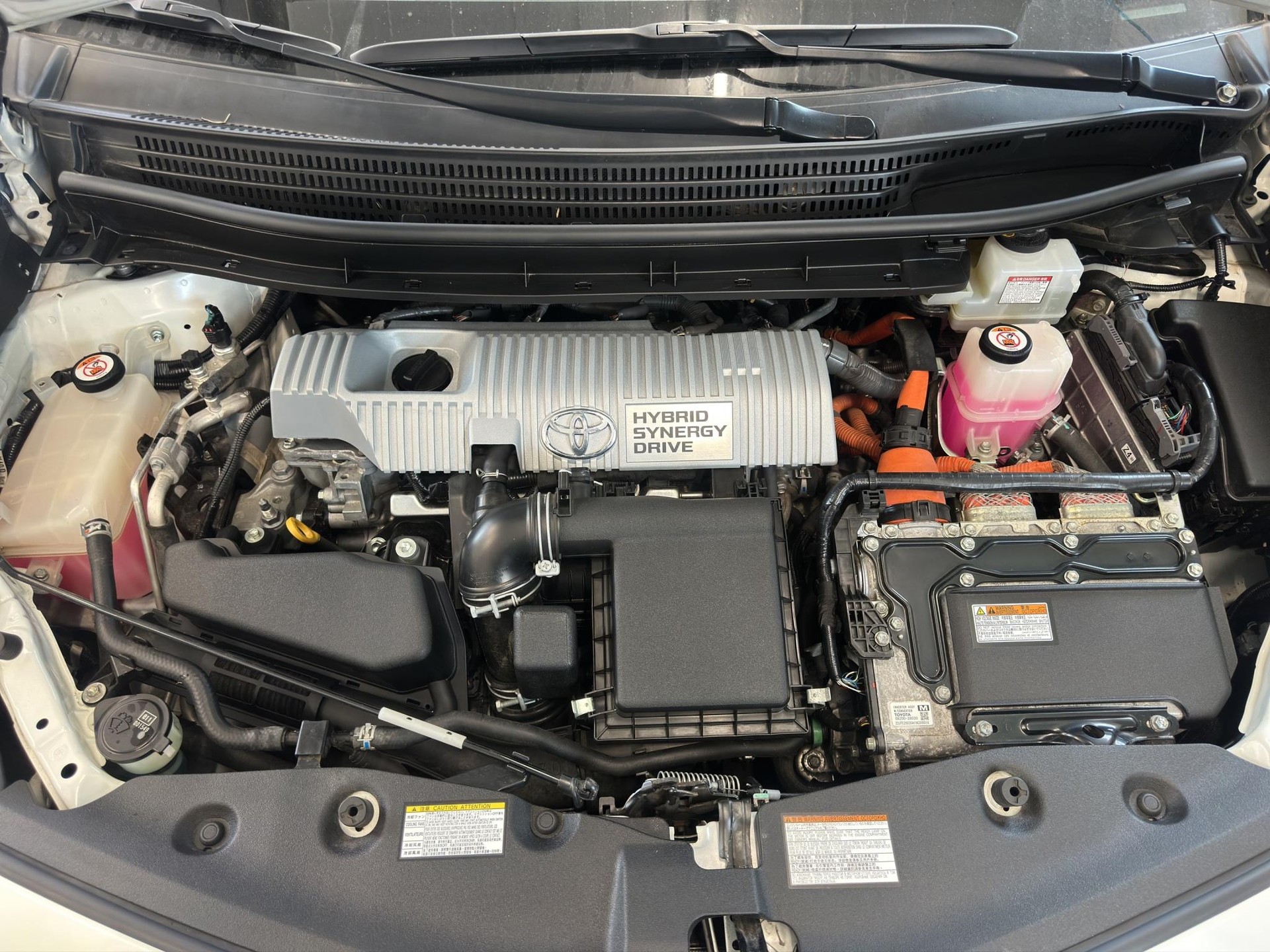 TOYOTA Prius+ Wagon 1.8 VVTi HSD Style-image-12