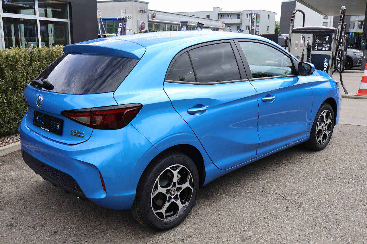 MG 3 1.5 Hybrid Luxury-image-1